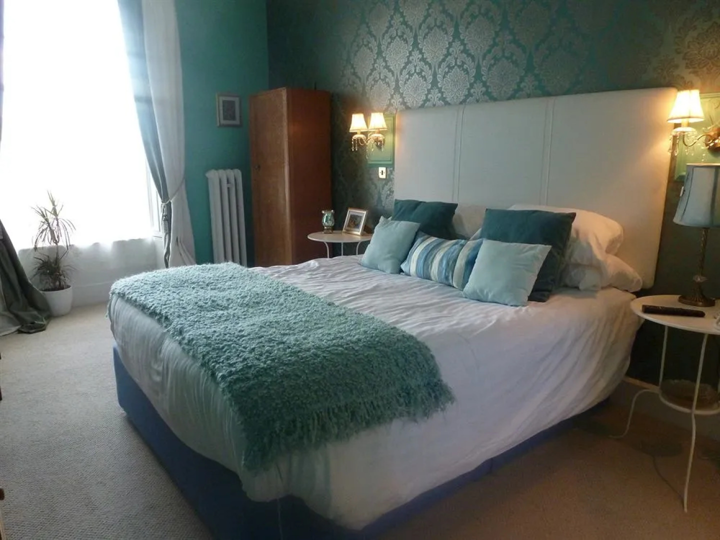 Shieldhill Castle Hotel