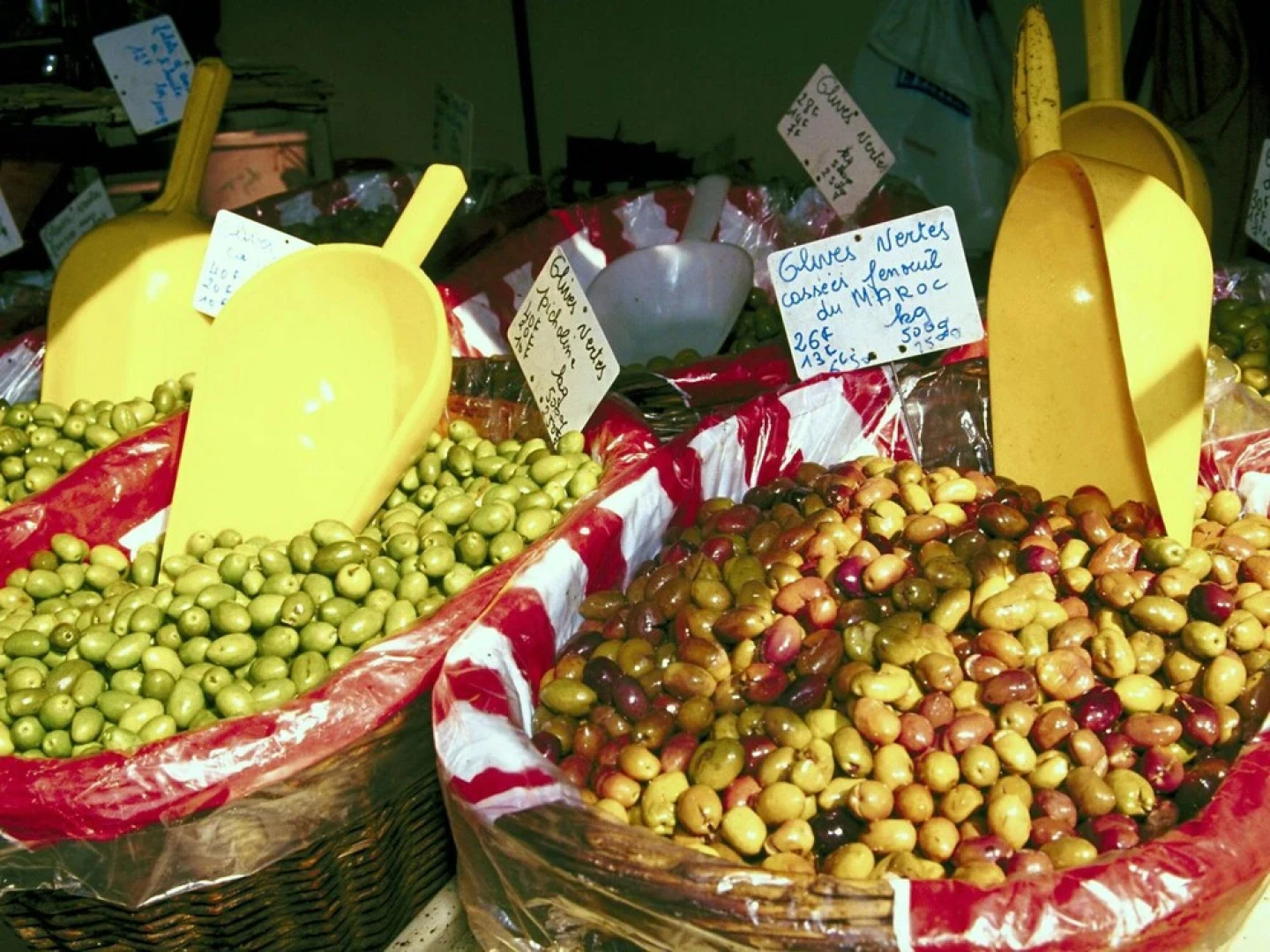 Gorgeous Villa in Bagnols-en-Foret with Swimming Pool