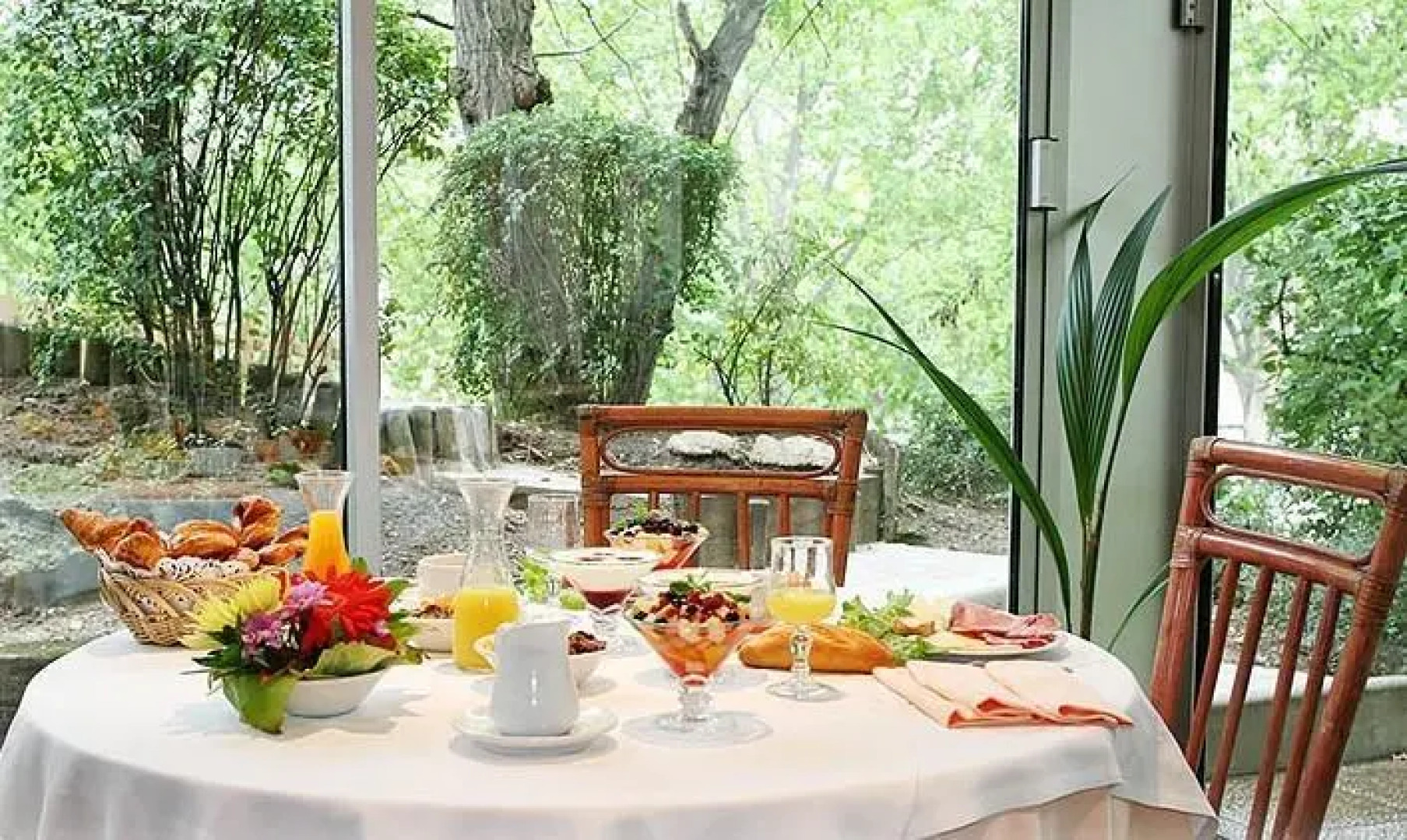 Hôtel Sovereign Saint-Ouen