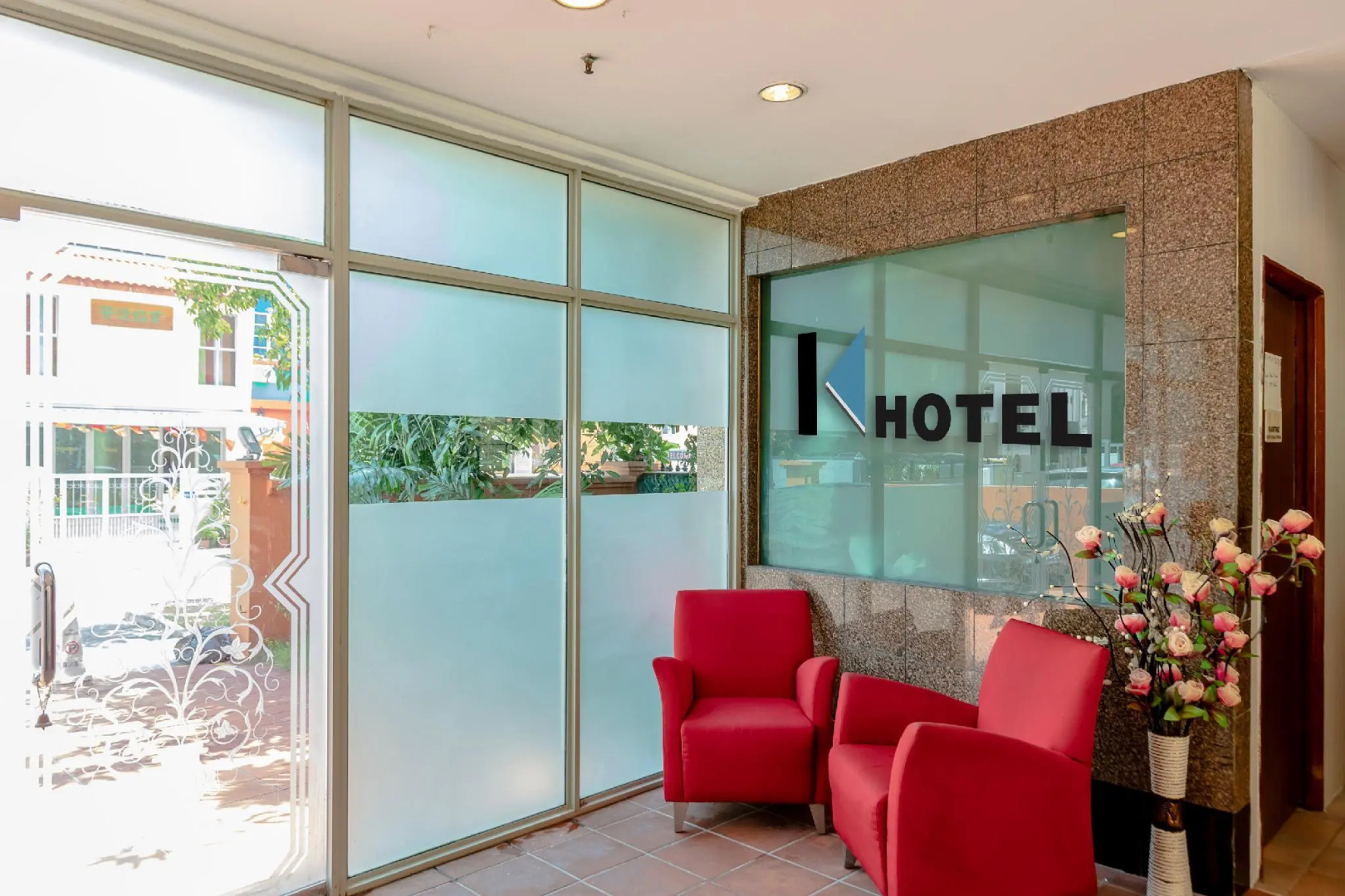 K Hotel 14