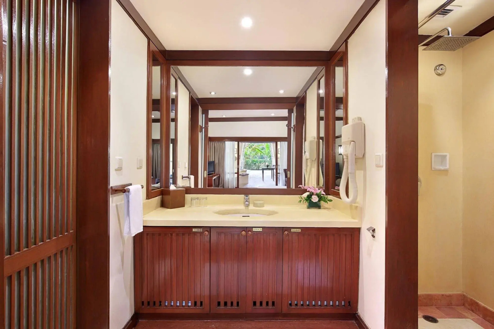 Novotel Bogor Golf Resort & Convention Center