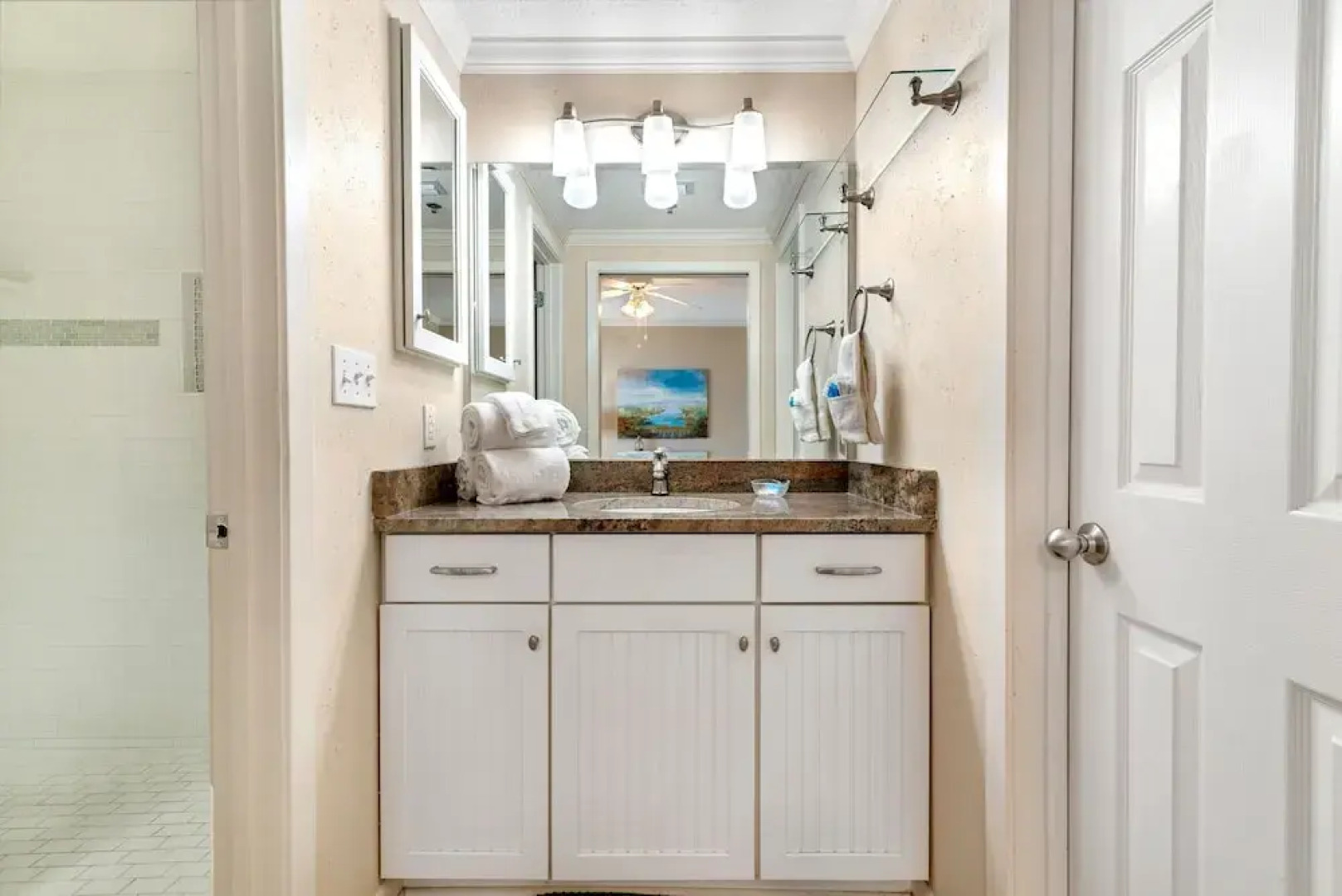 Phoenix Viii Unit 1406 3 Bedroom Condo by Redawning