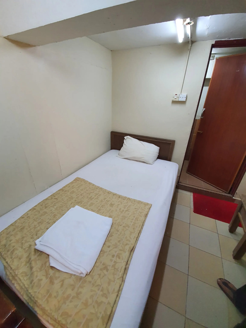 SPOT ON 90137 Casavilla Hotel Pudu