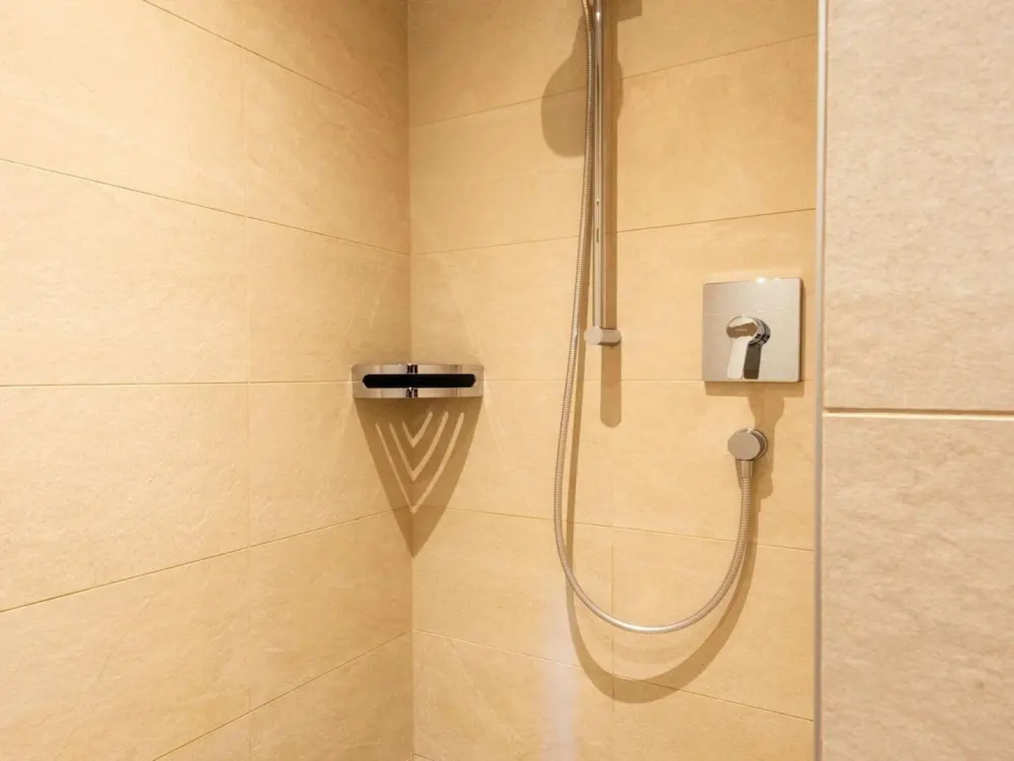 Inviting Flat in Hart With Fitness Room