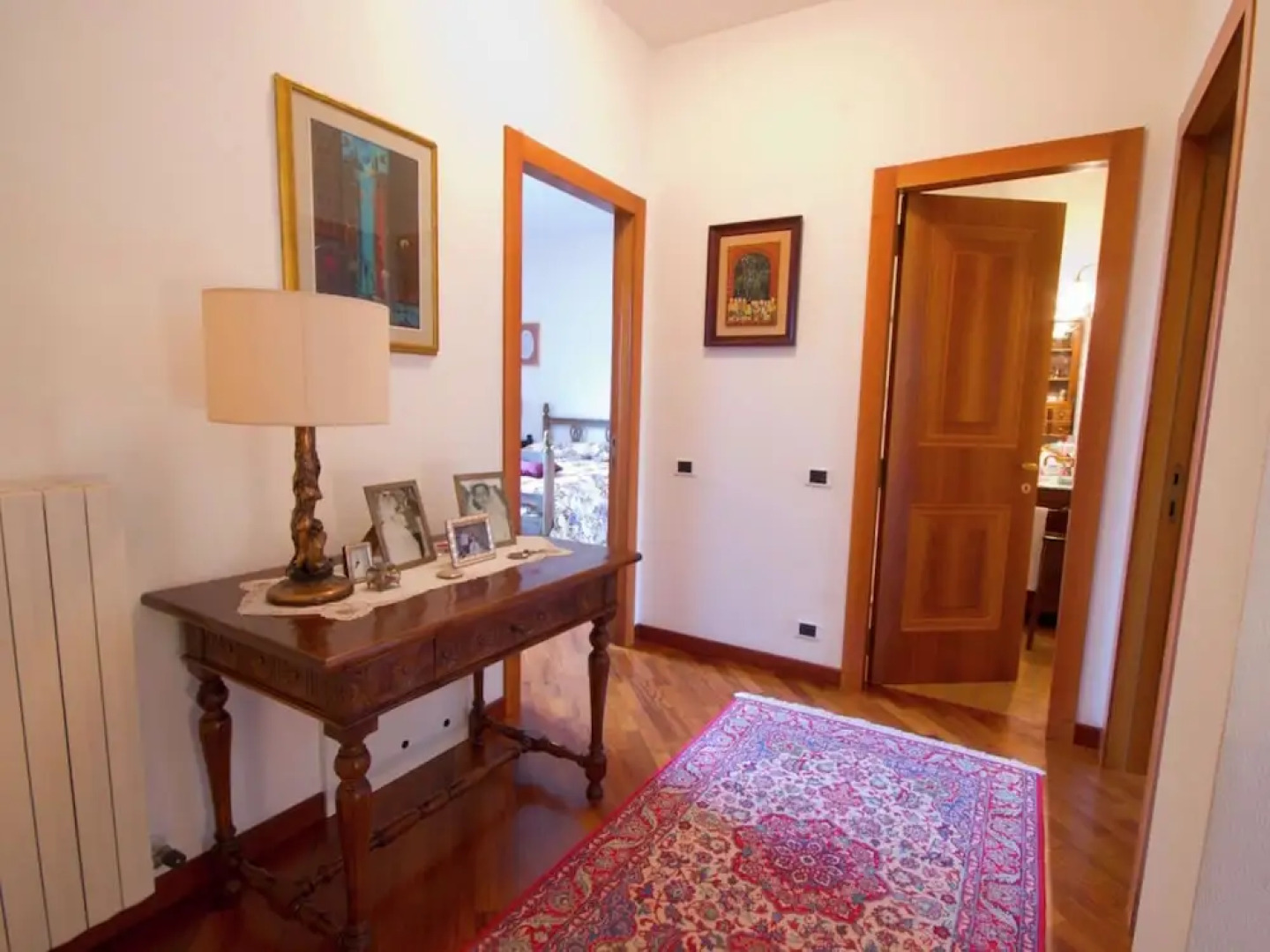 Luxurious Villa in Montelupone With Private Swimming Pool