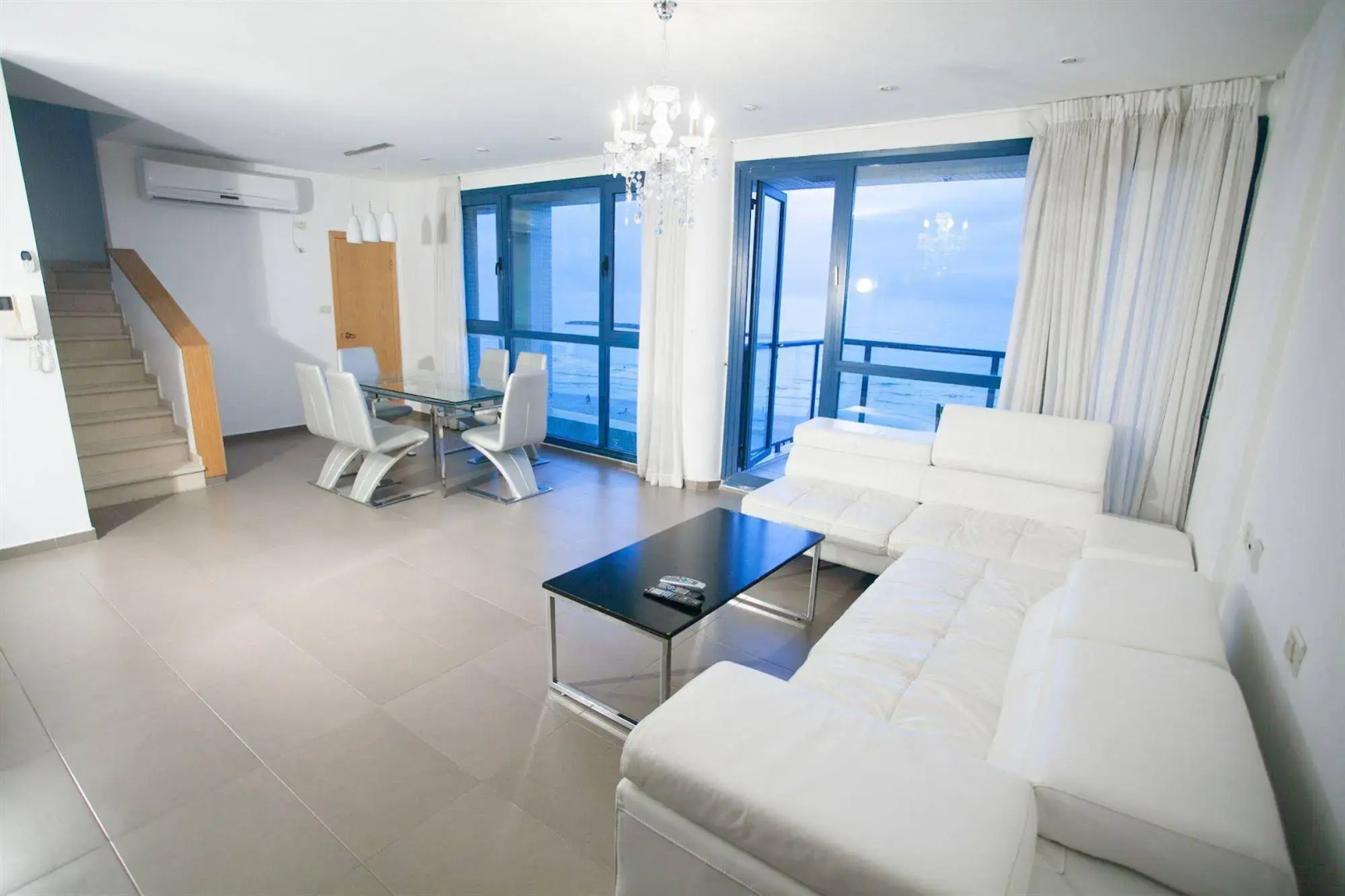 The Sea Apartments Tel Aviv by different locations
