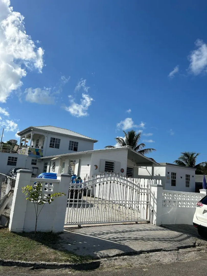 Denyse Home Cottage