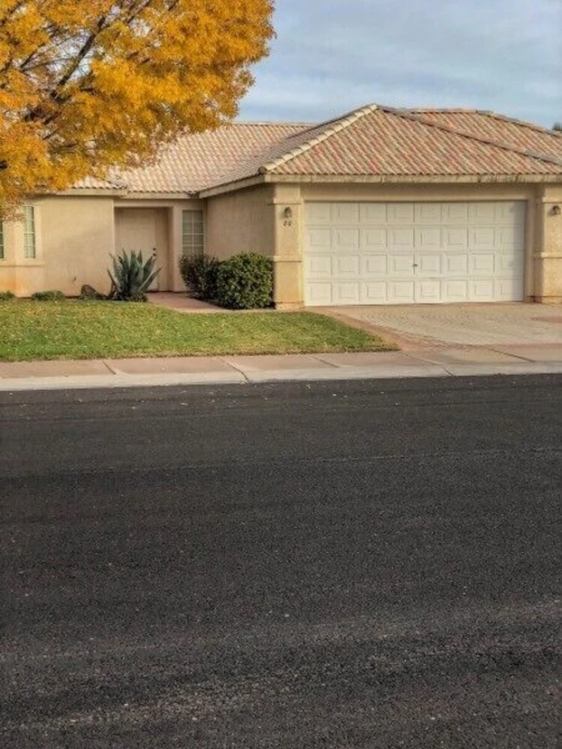 Mike Stubbs Home 3 Bedrooms 2 Bathrooms Home