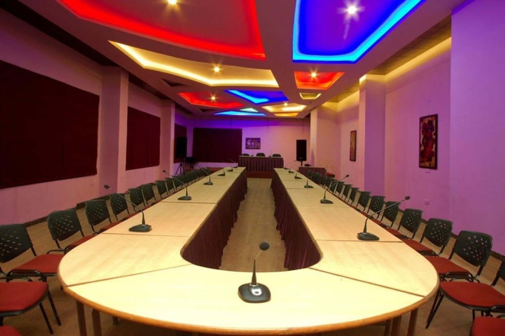 Tuli Veer Bagh Resort