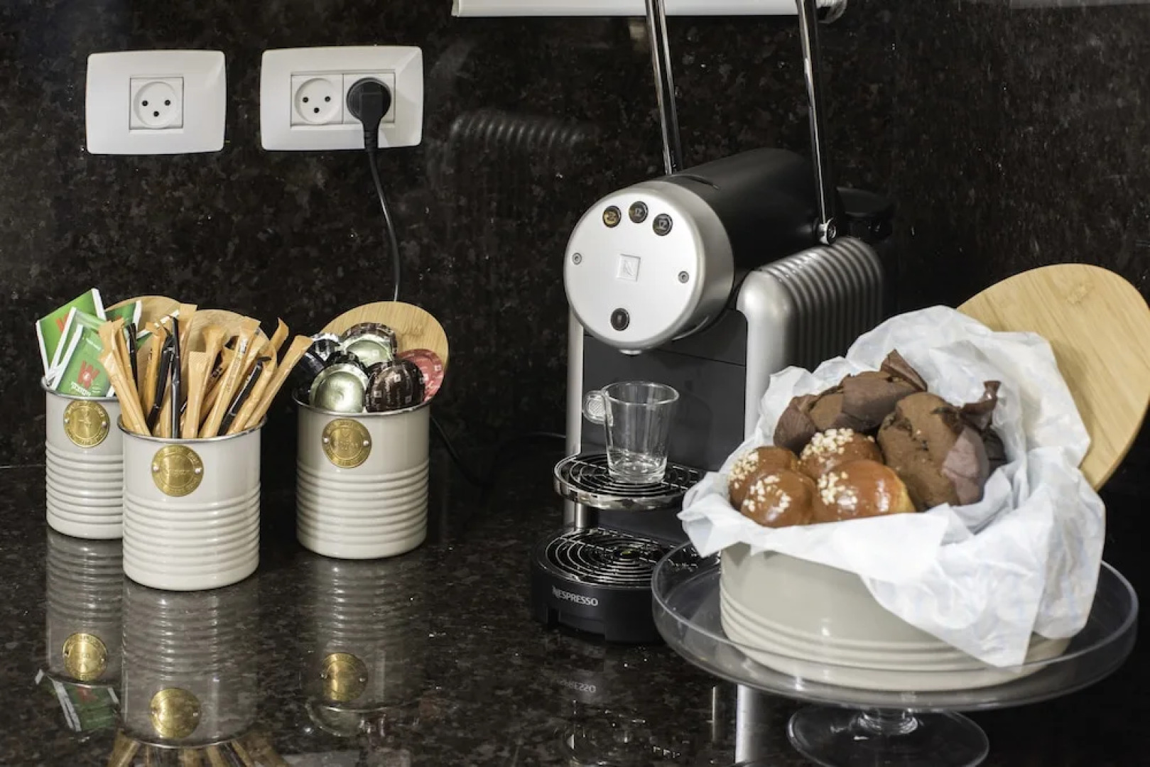 Sweet Inn Apartments- King David Crown