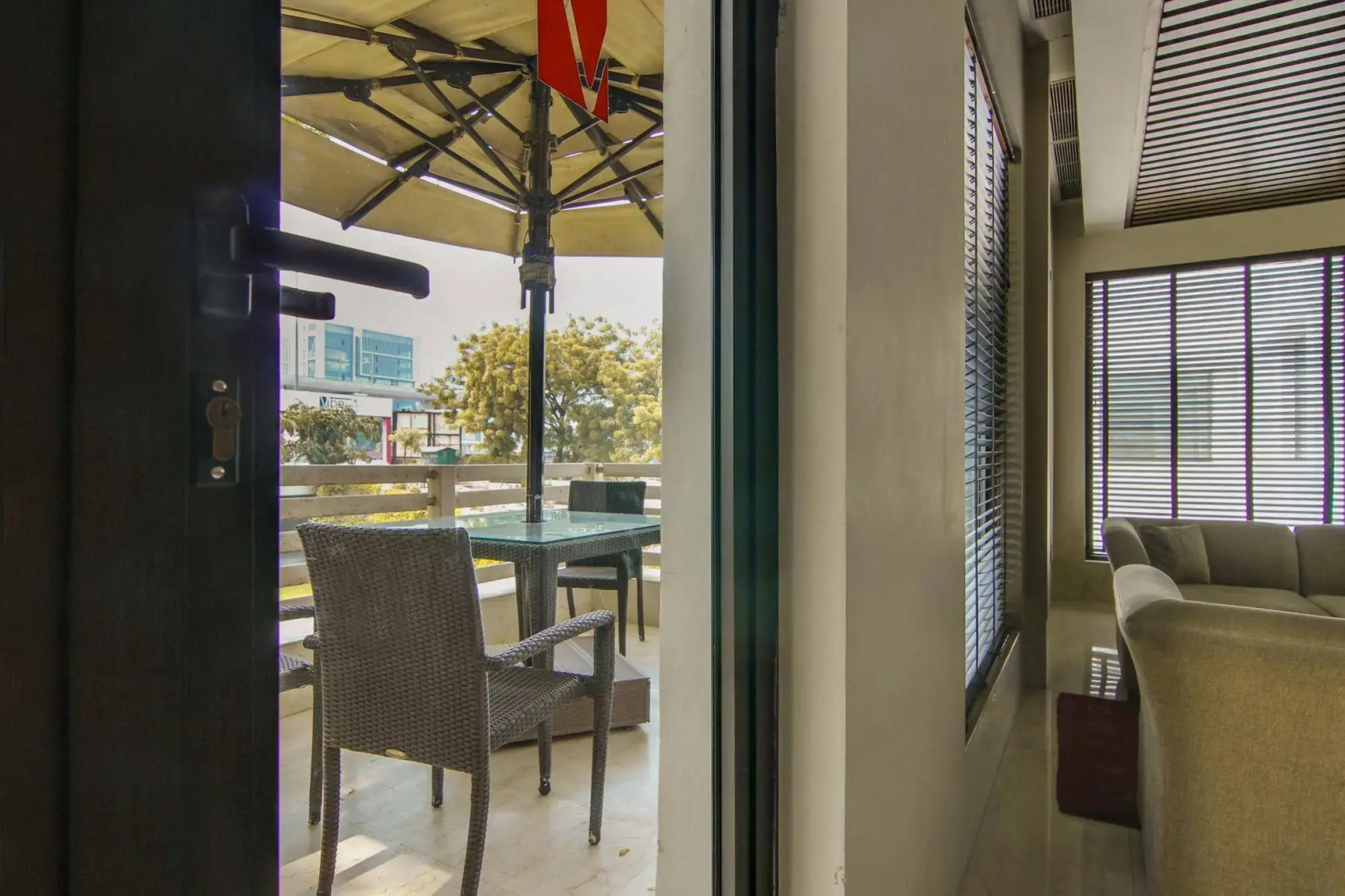 Vibe By The Lalit Traveller