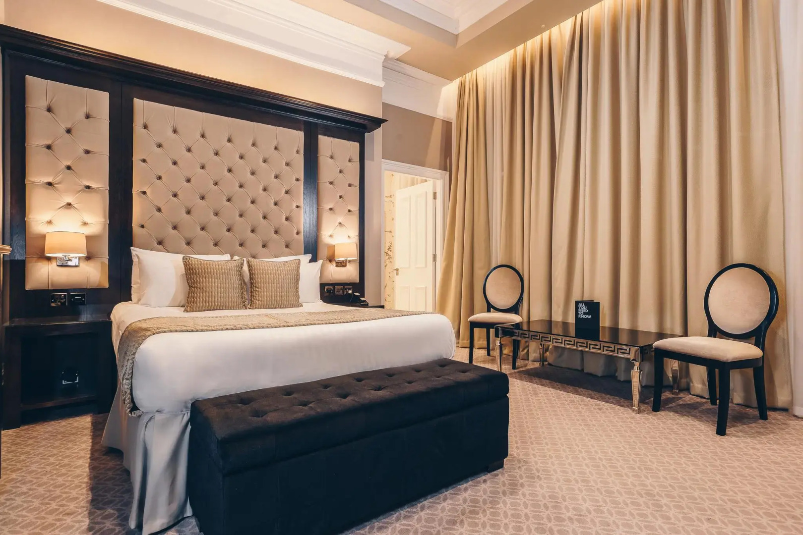 County Hotel & County Aparthotel Newcastle