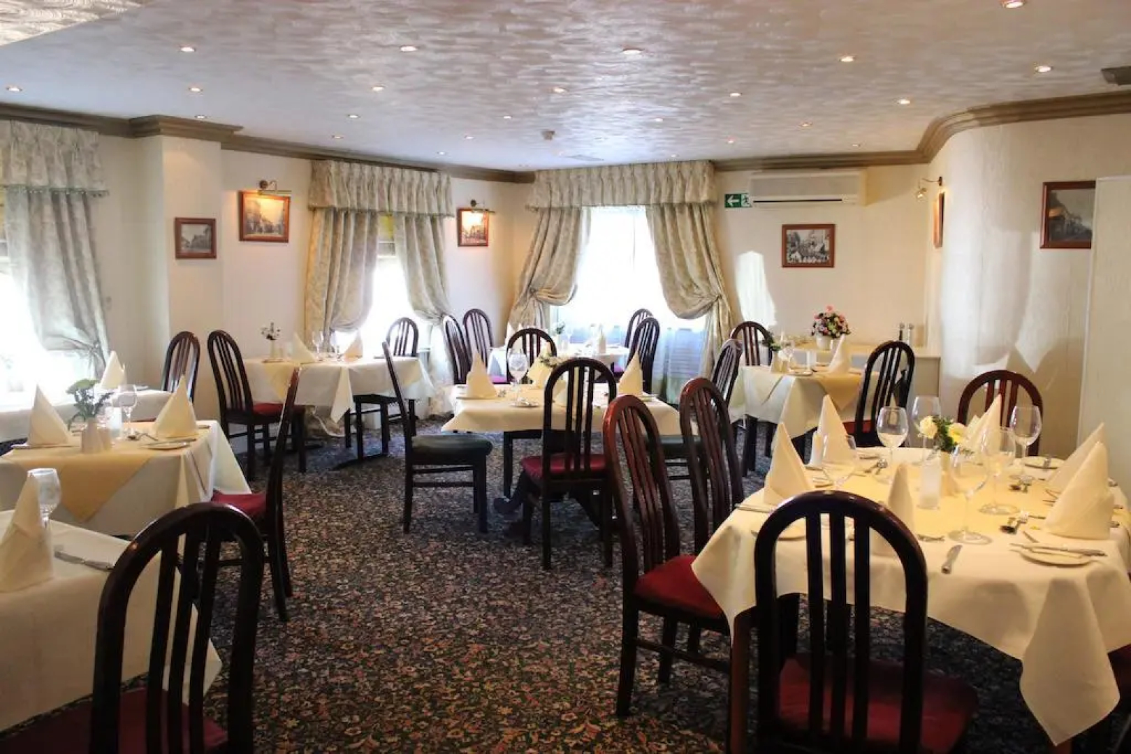 Castle Hotel