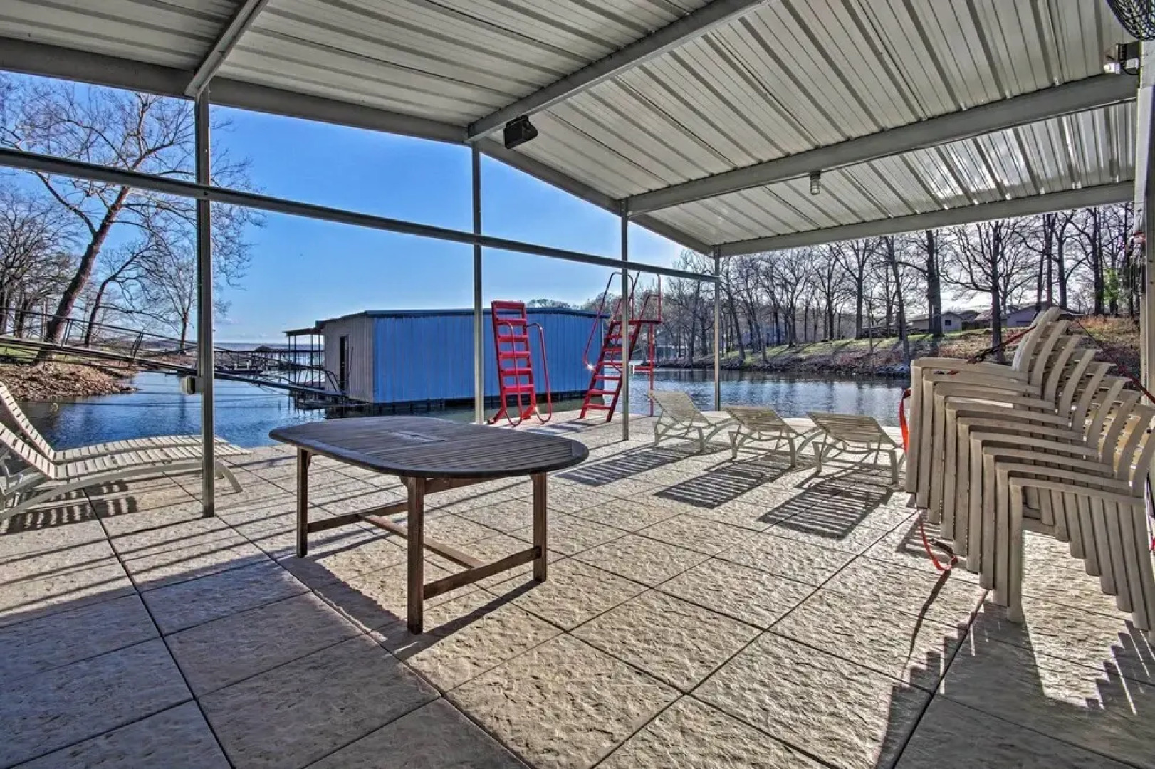 Fire Pit & Boat Slip: Waterfront Grove Getaway