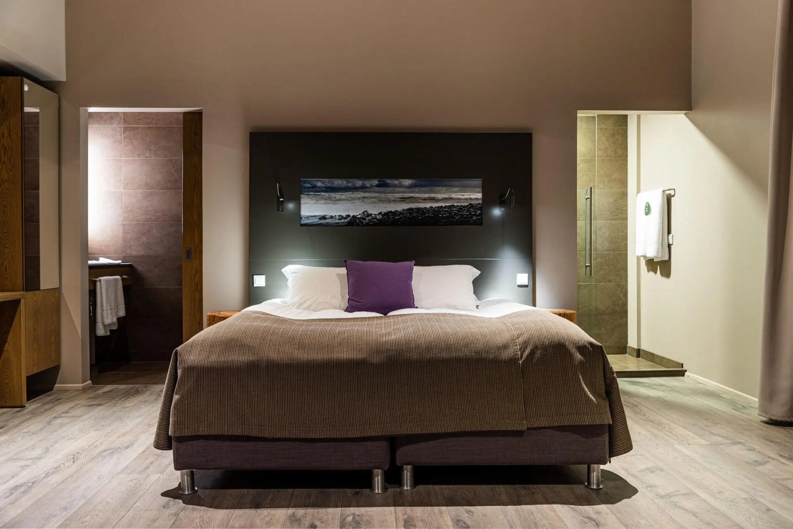 Отель Vík í Mýrdal