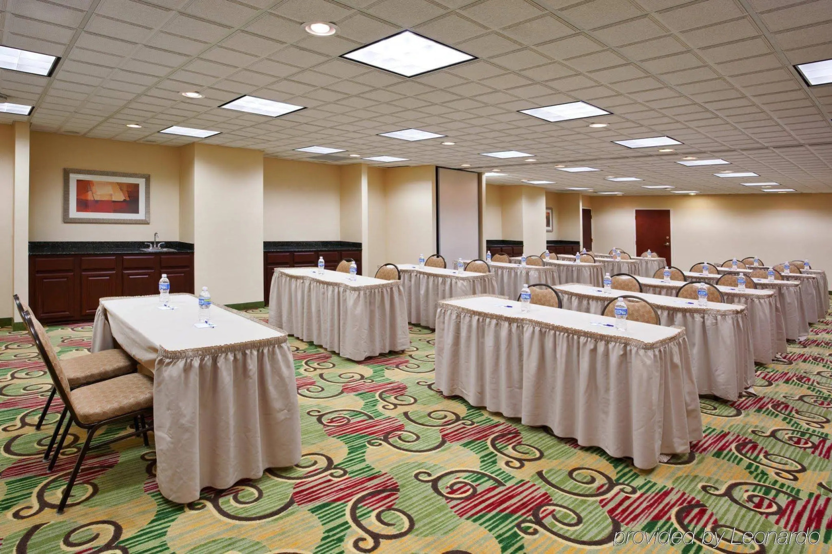 Holiday Inn Express Hotel & Suites Cleveland-Streetsboro by IHG