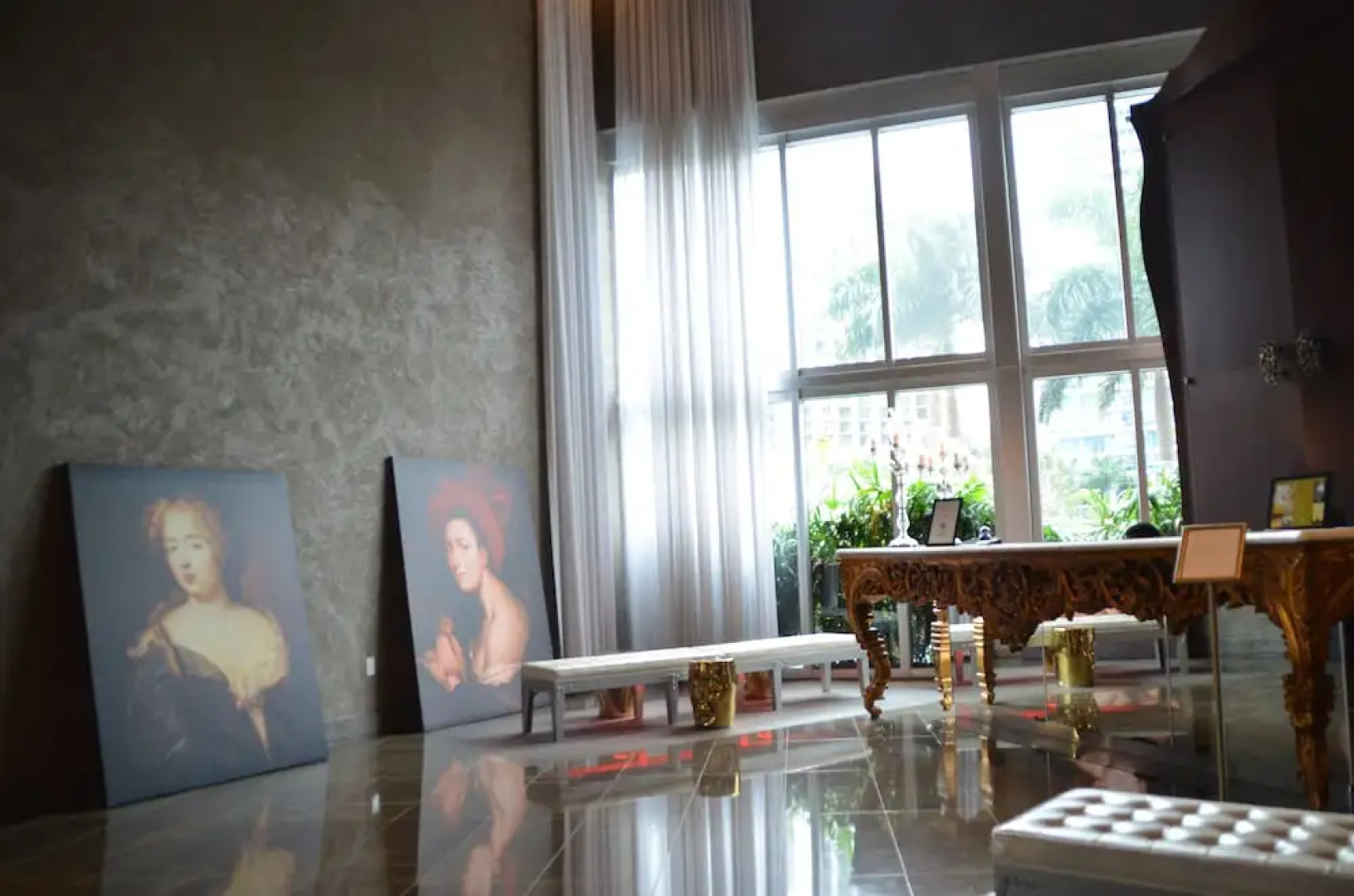 Icon Residences By Sunnyside Hotel and Resorts