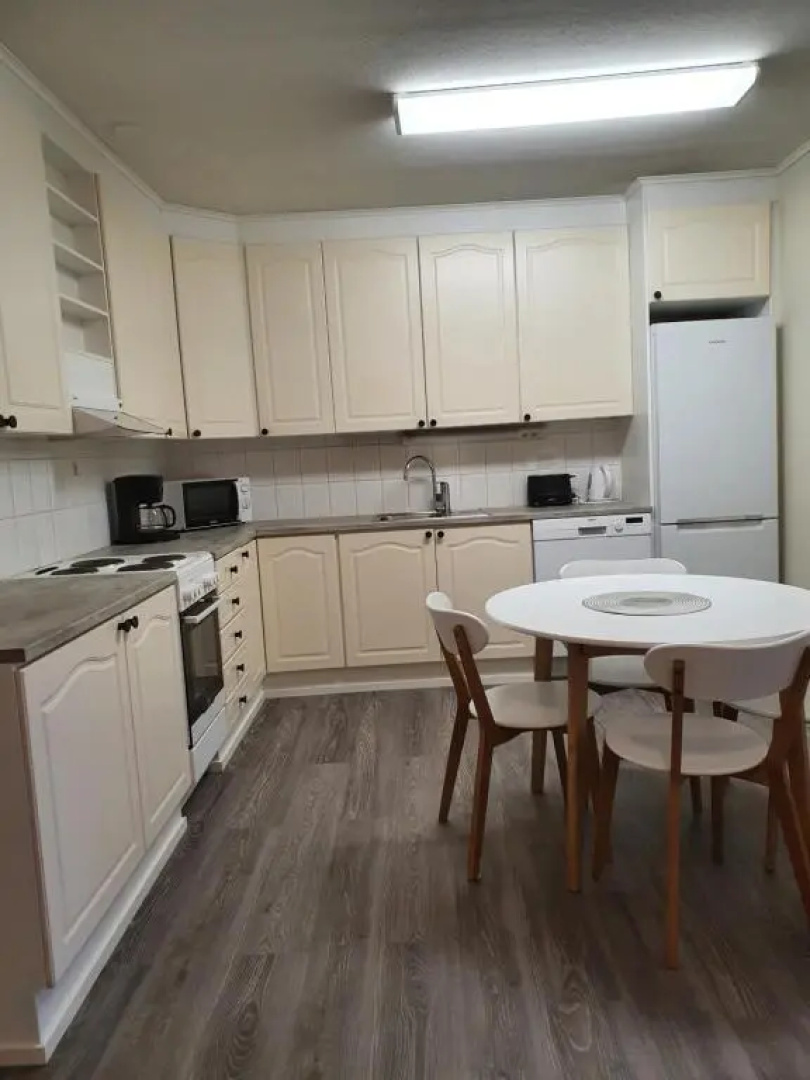 Jääskän Loma, Ratatie 3 Asunto 1