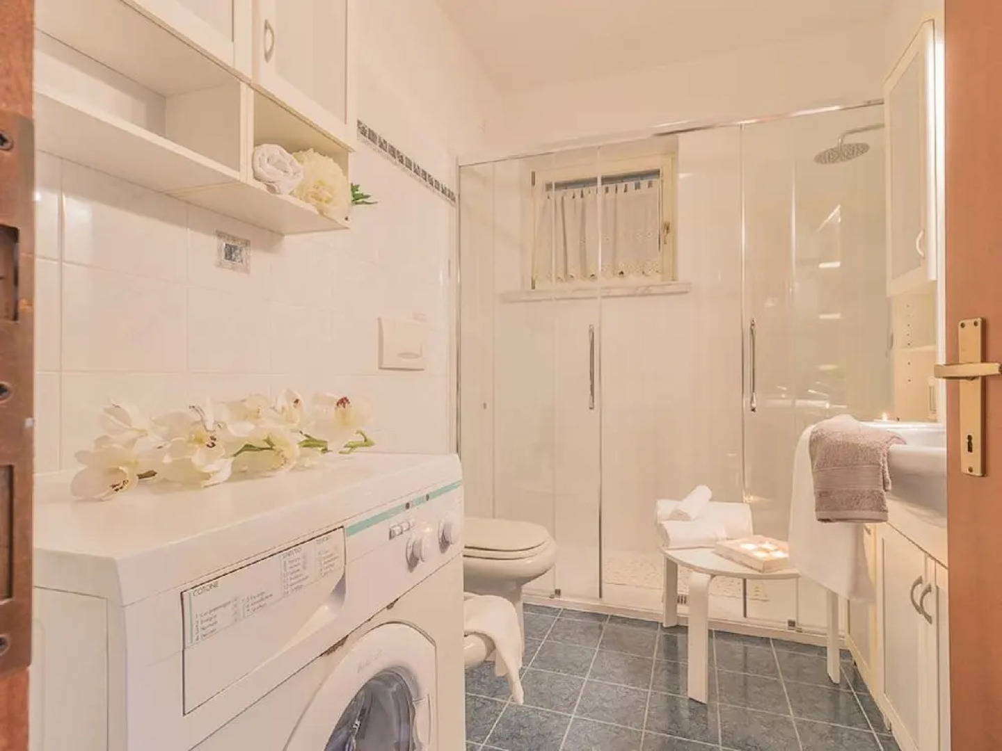 Sunset Flat Varenna Pino