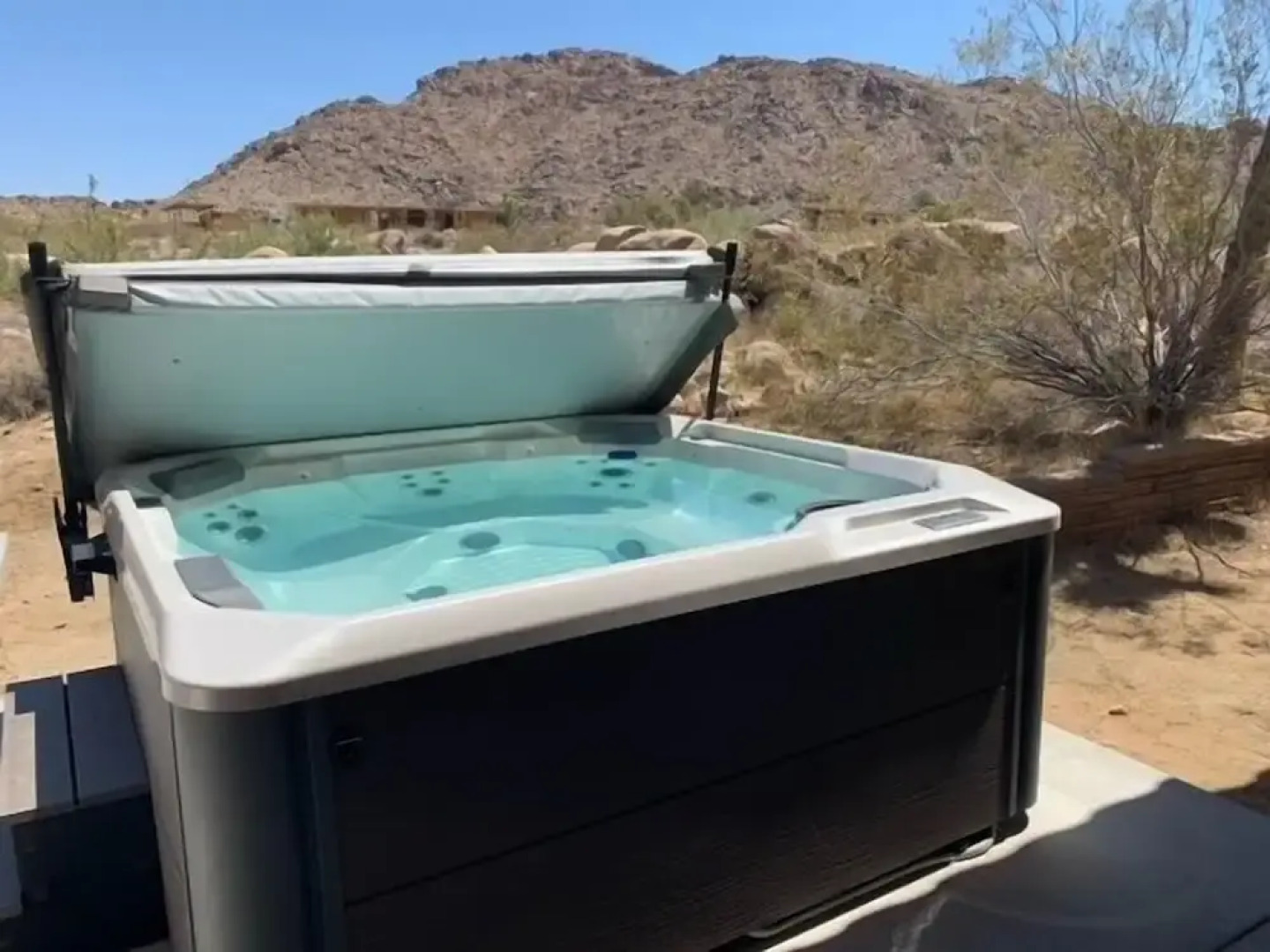 Casa Tortuga - Hot Tub, Fire Pit, Grill & Jtnp! 4 Bedroom Home by RedAwning