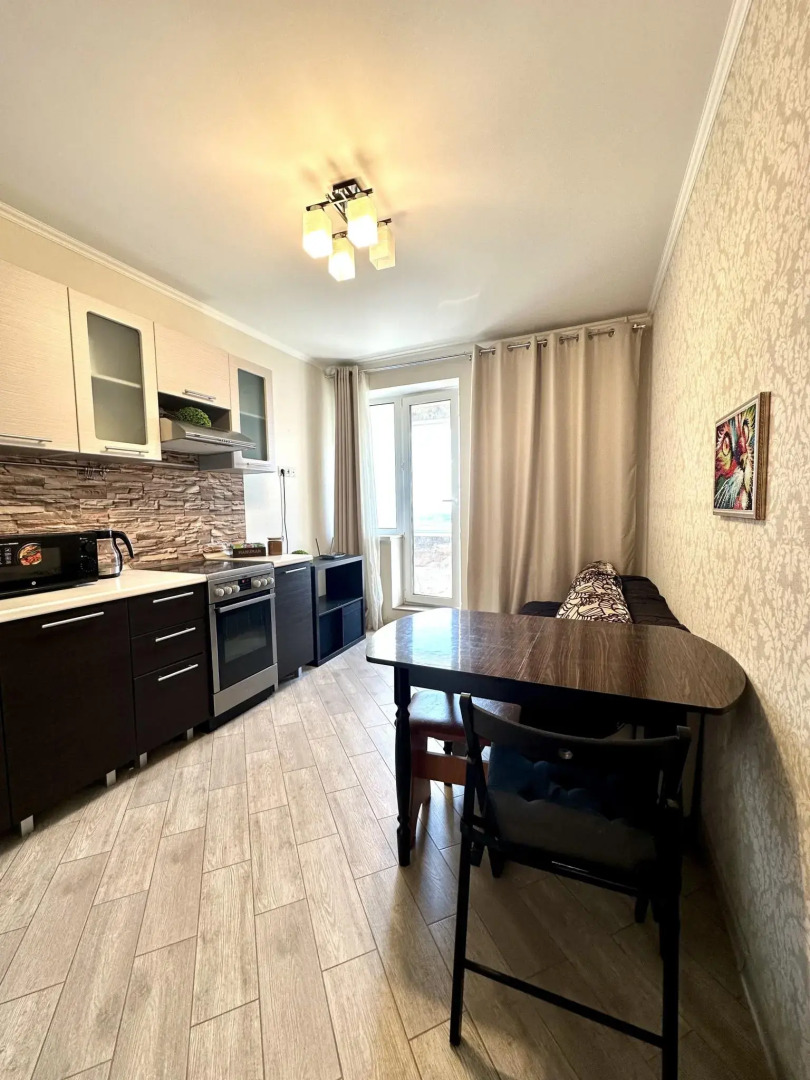 Апартаменты на проспекте Ракетостроителей