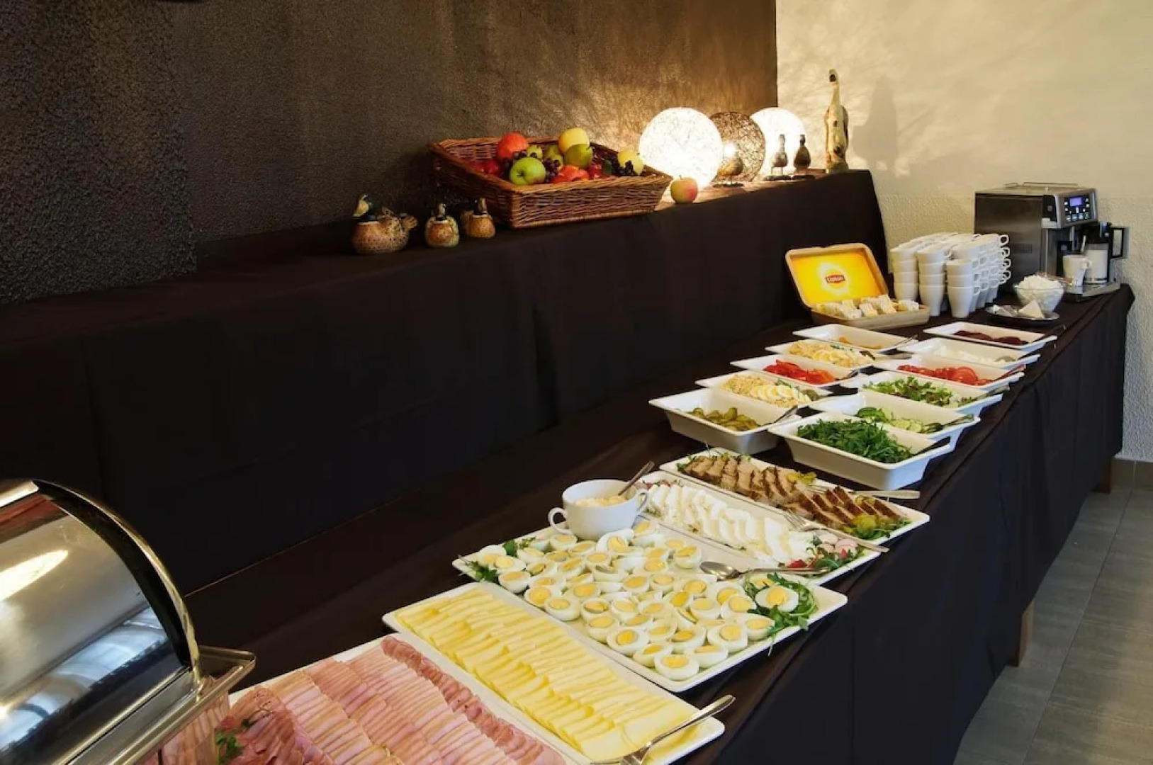 Baza Hotelowa Nowe Horyzonty