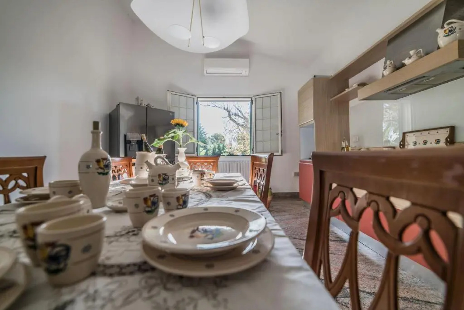 Villa con grande piscina privata e 5 camere m550