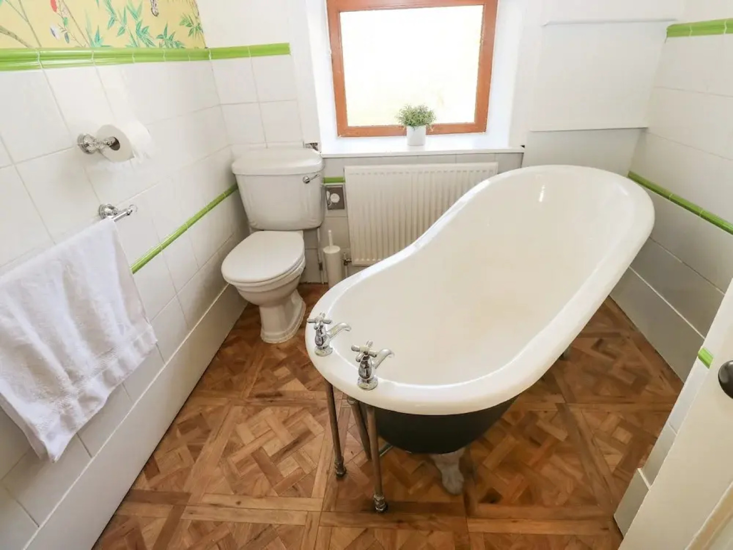 The Old Post Office - Pet Friendly Group Stays in Holmfirth