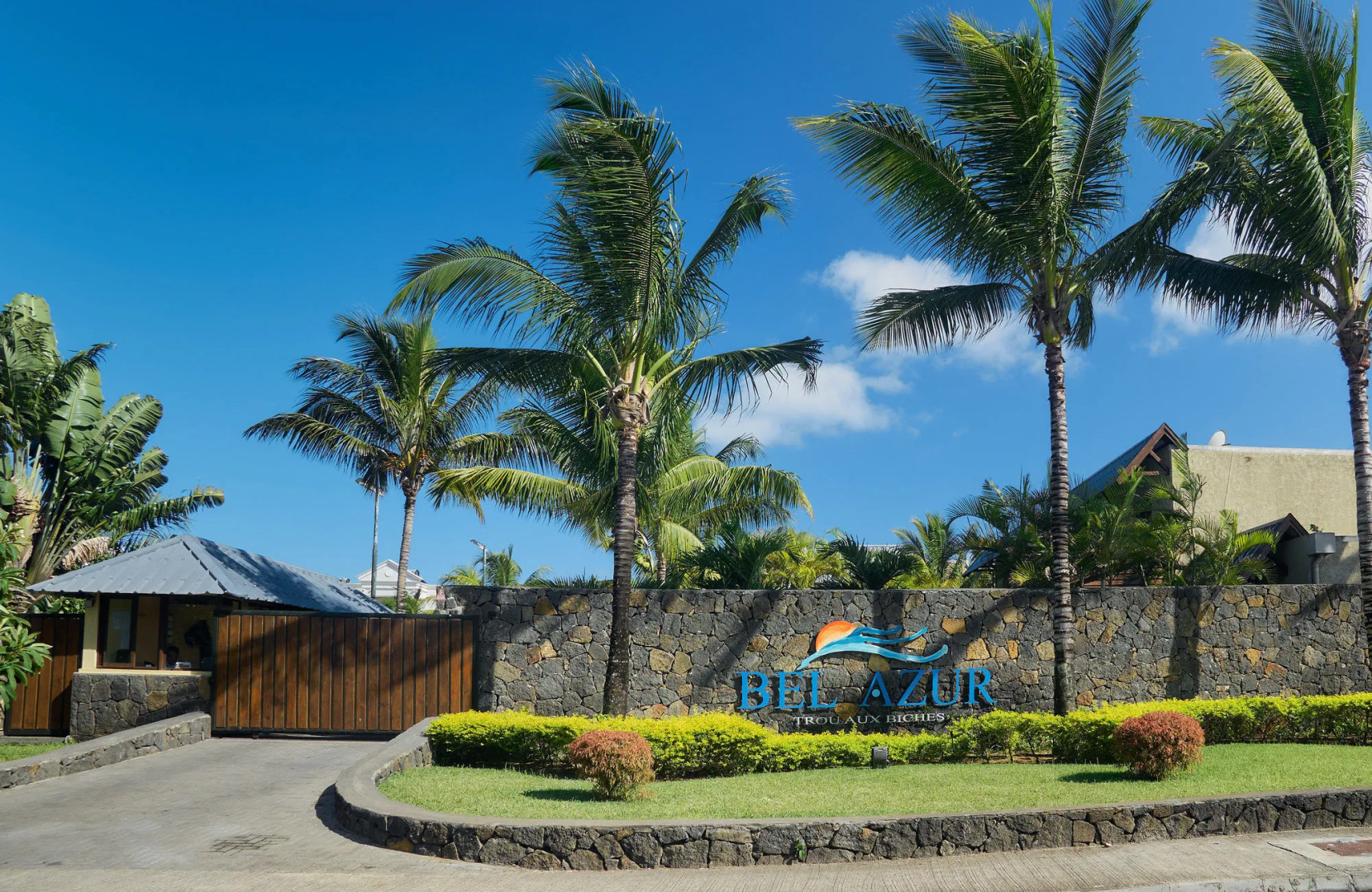 Bel Azur Beach Residence with LOV