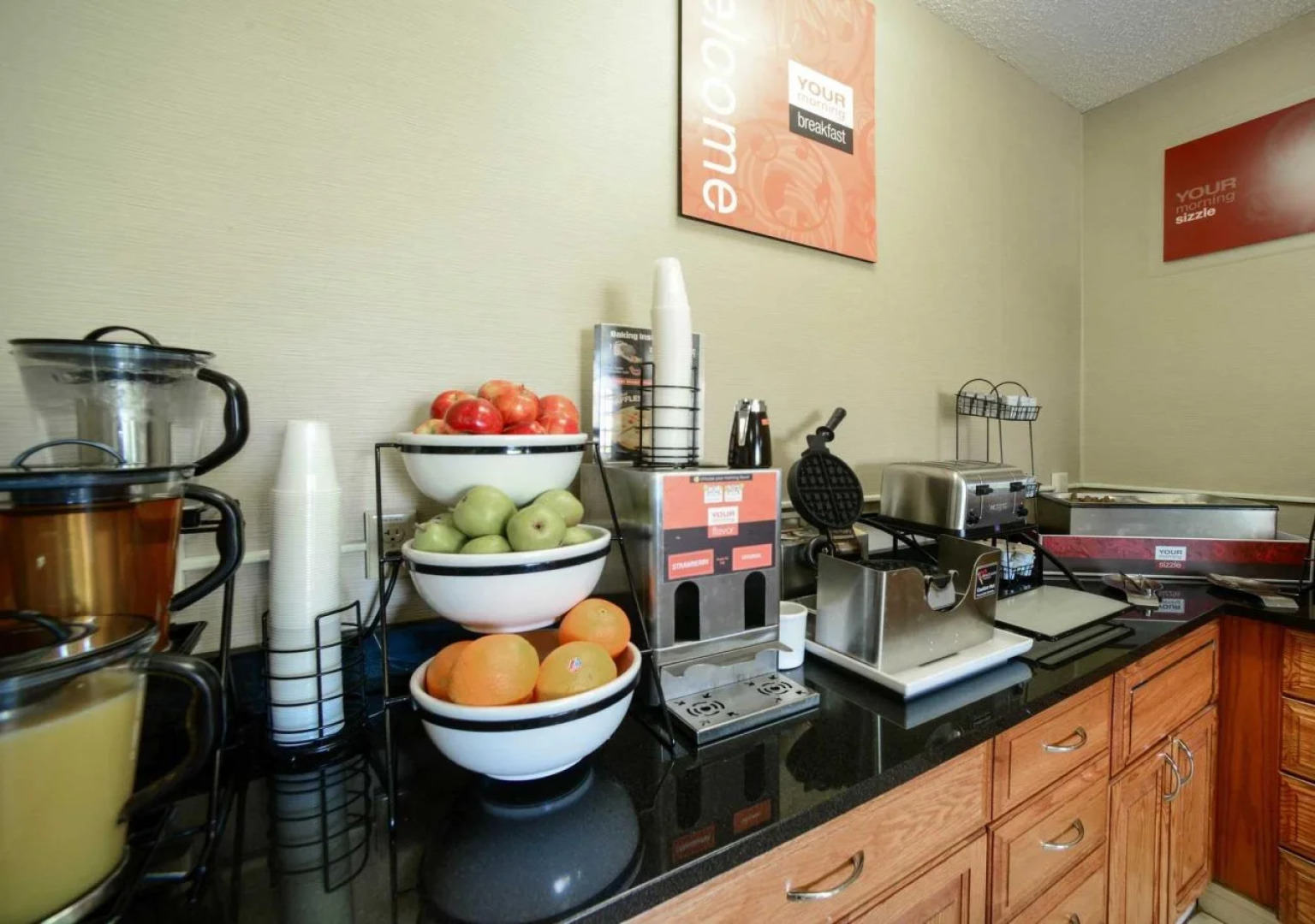 AmericInn by Wyndham Quincy