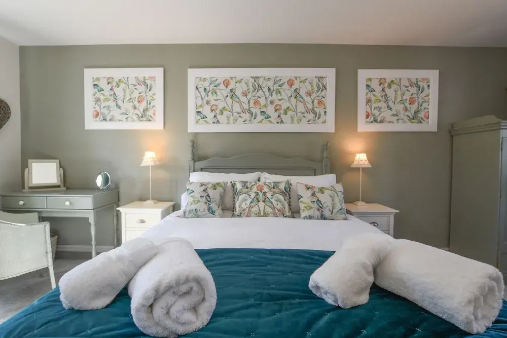 1 Coconut Cottage, Long Melford