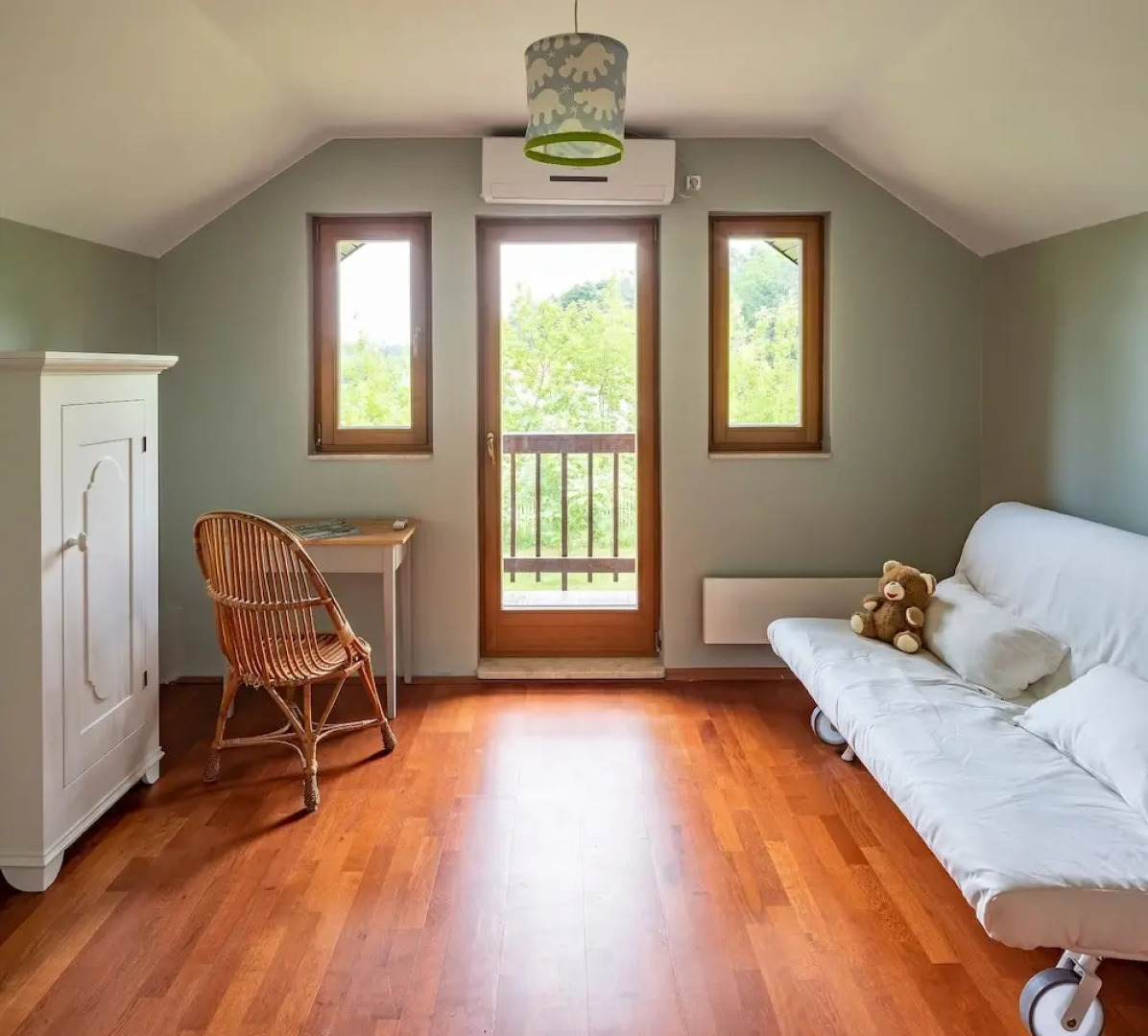 Roso 3 bedroom modern country house