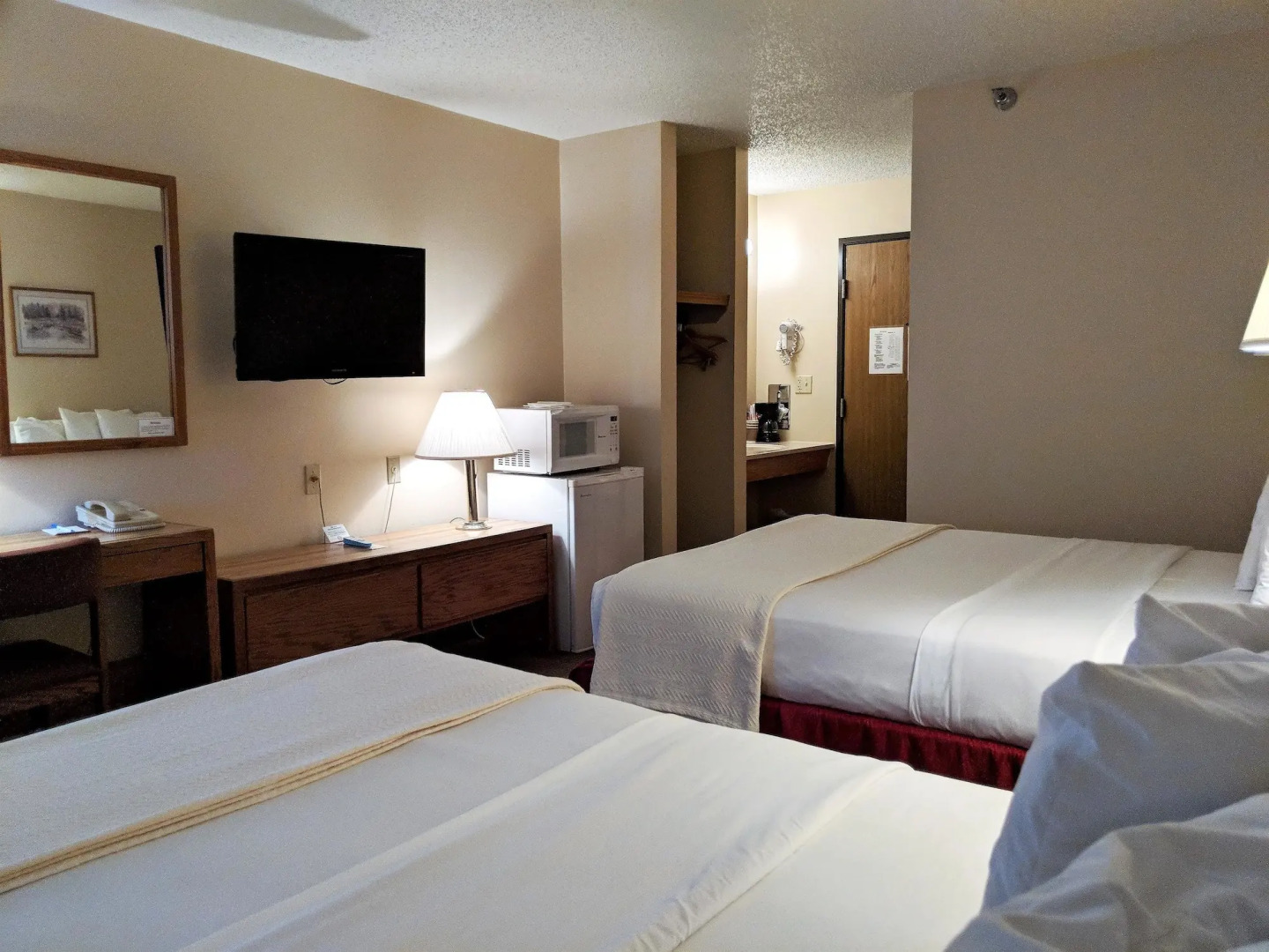 Americas Best Value Inn Torrington