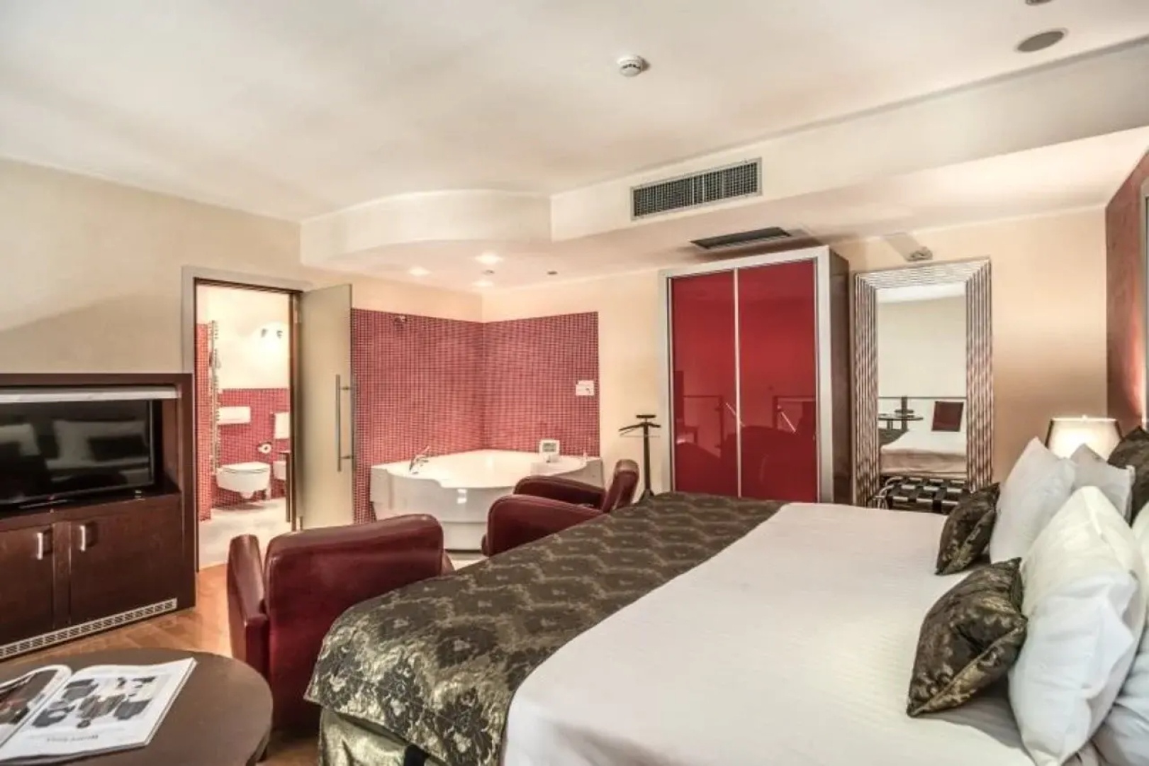 La Griffe Hotel