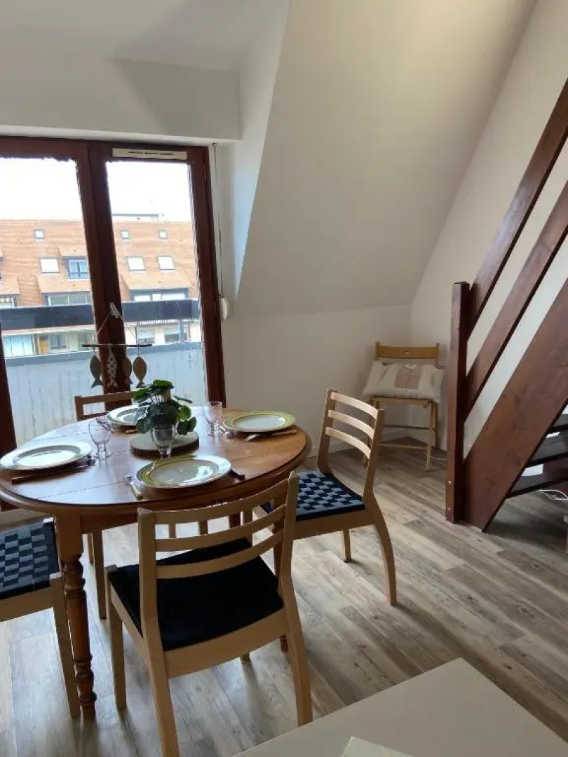 Spacieux T2 au coeur de Villers 2000