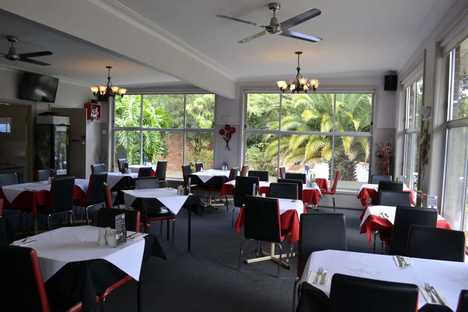 The Grampians Motel & The Views Restaurant