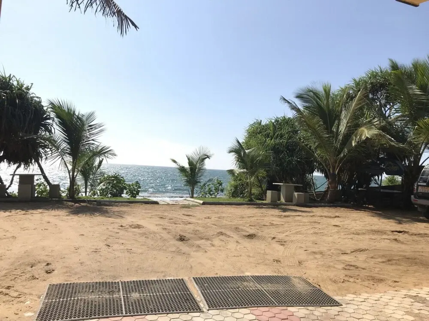 Airport Beach Villa