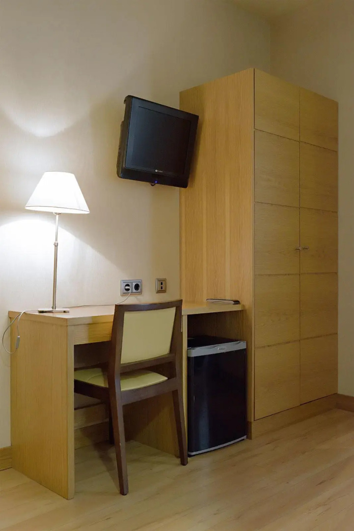 Хостел Windsor Puerta del Sol