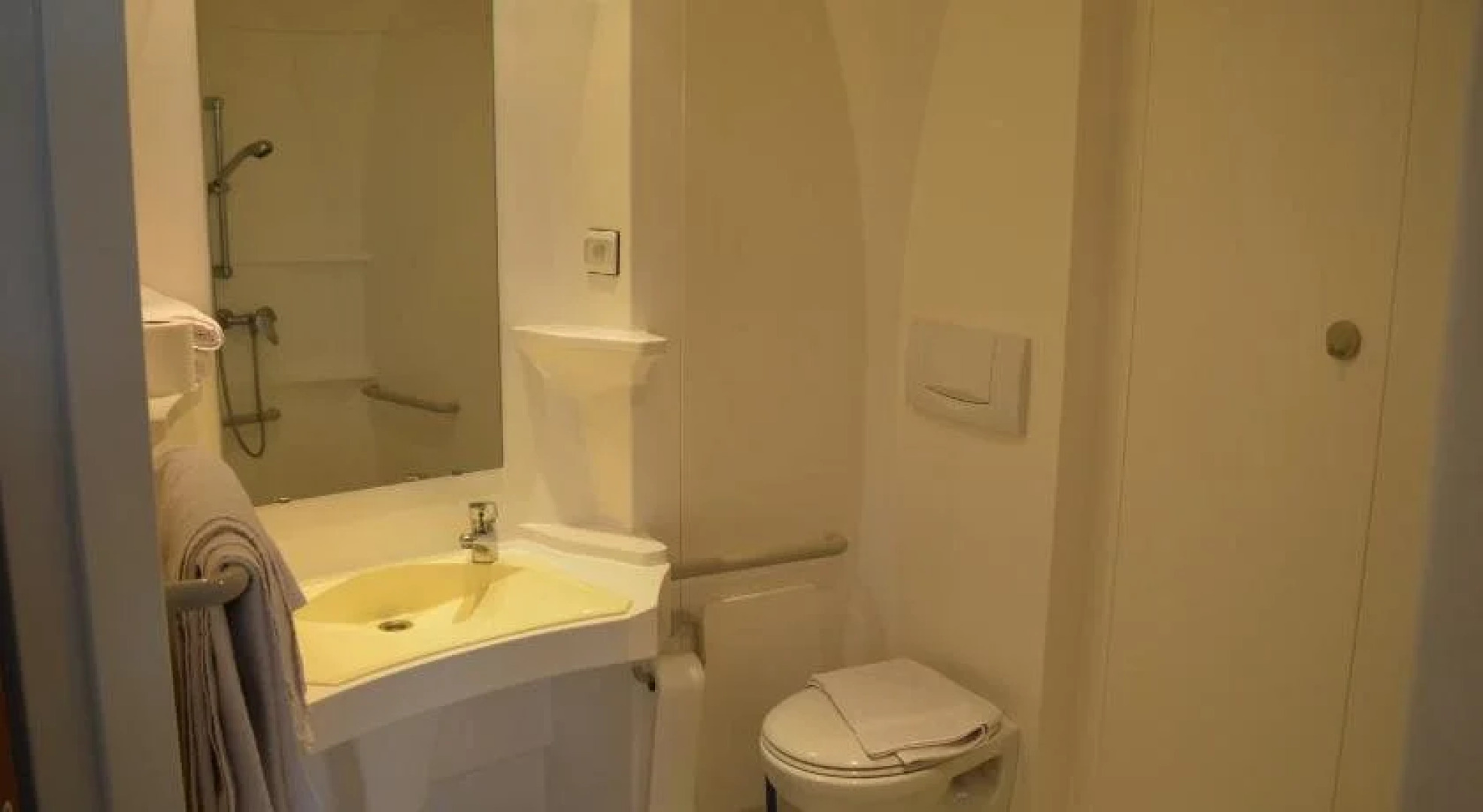 Hotel Restaurant Du Midi