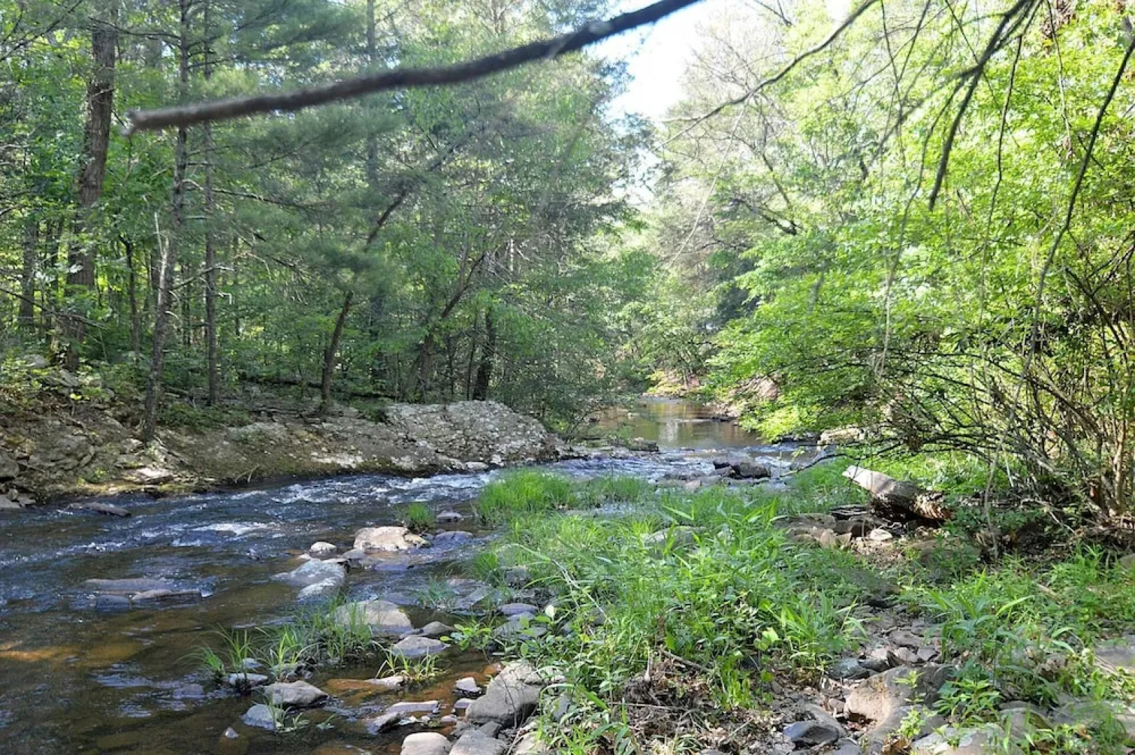 Rosies Creekside Retreat - 3 BR Escape!