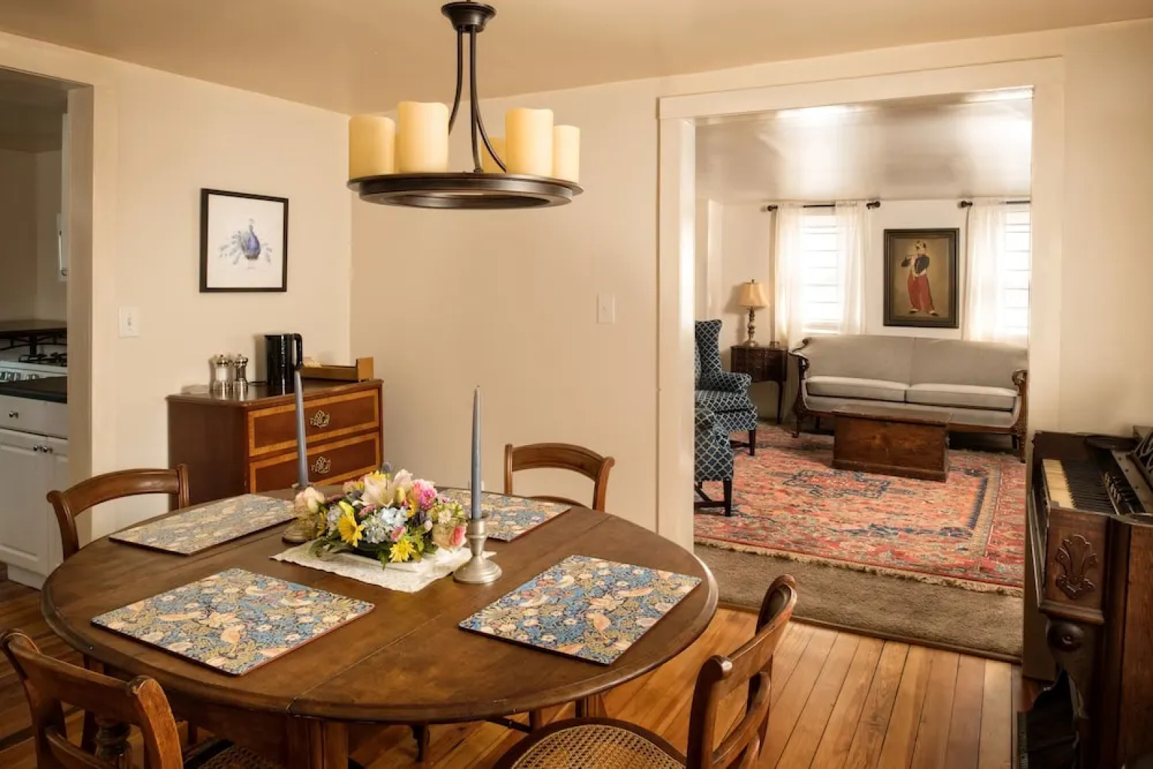 Bluethistle Bed & Breakfast