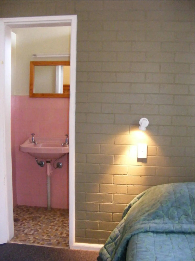 Rod 'N' Reel Hotel Motel Woodburn