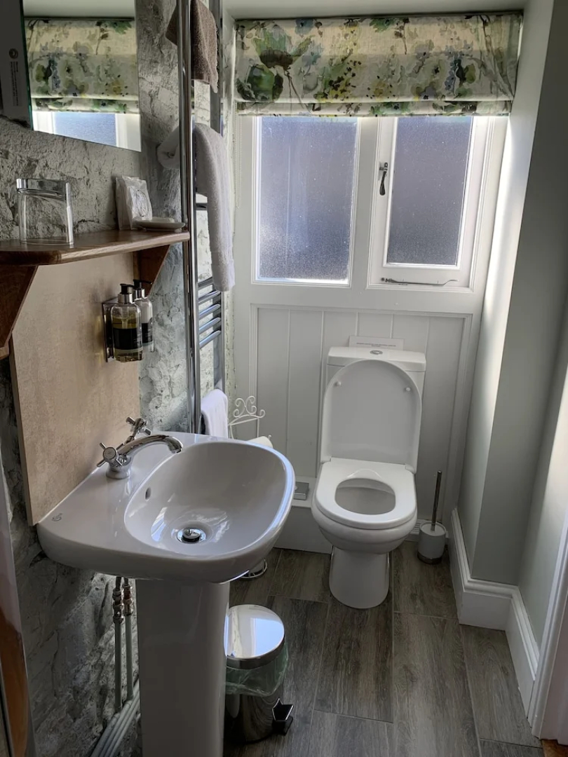 Pontyclerc Farm House B&B