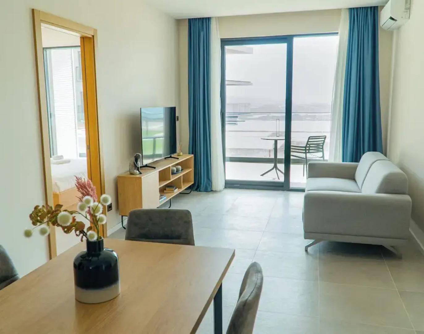 Royal Blue Resort & Residence