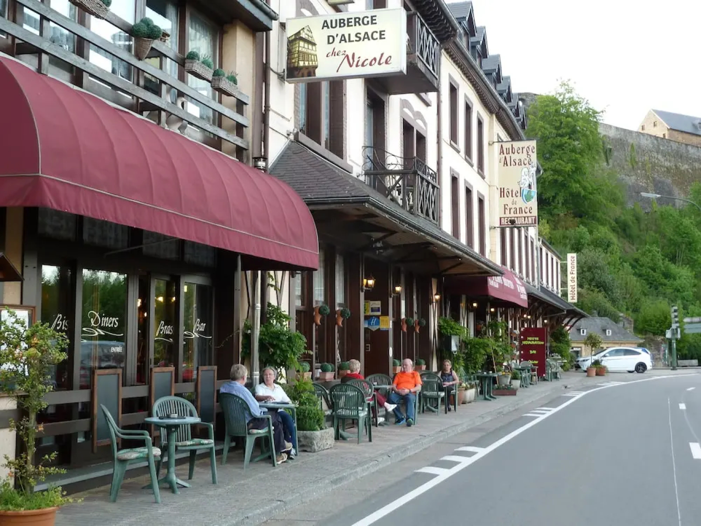 Hotel De France En Gaume