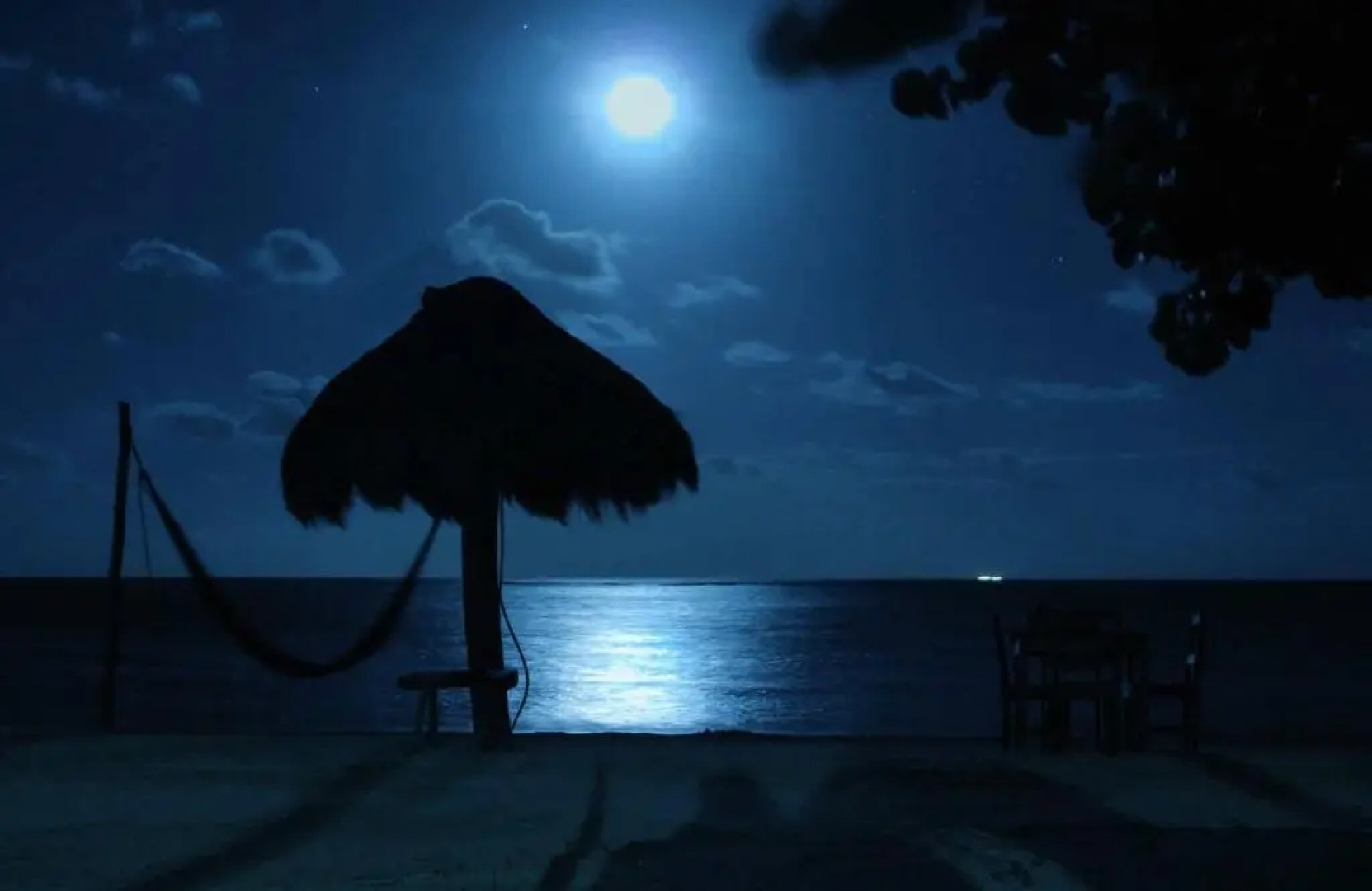 Ecological Hotel Maya Luna