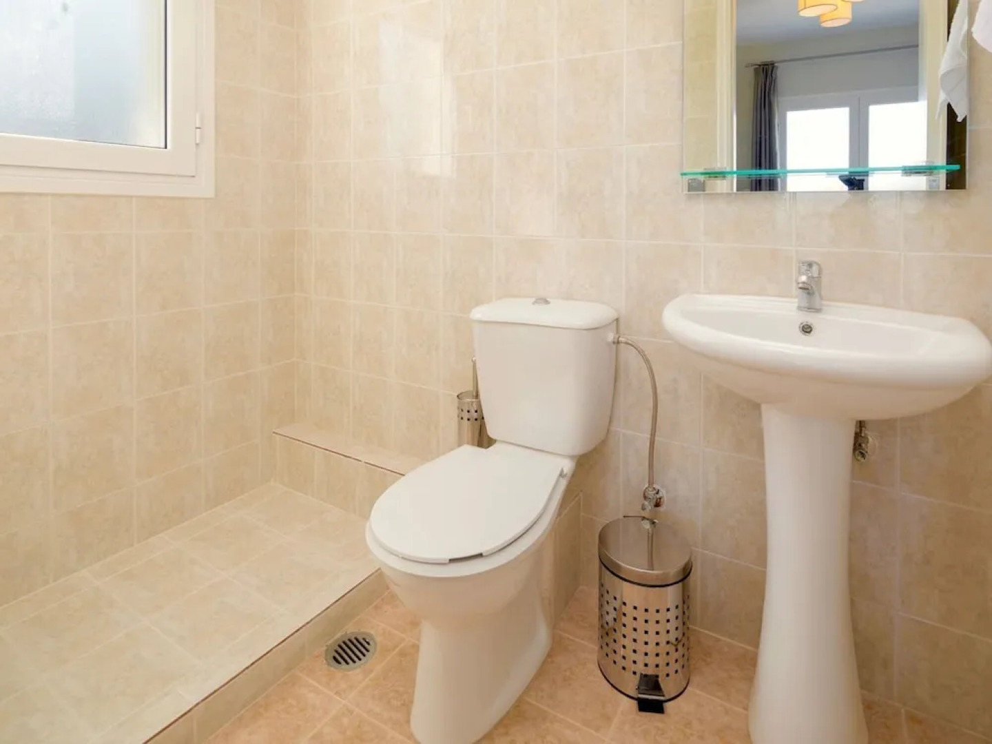 Modern Villa in Volimes with Pool And Parking