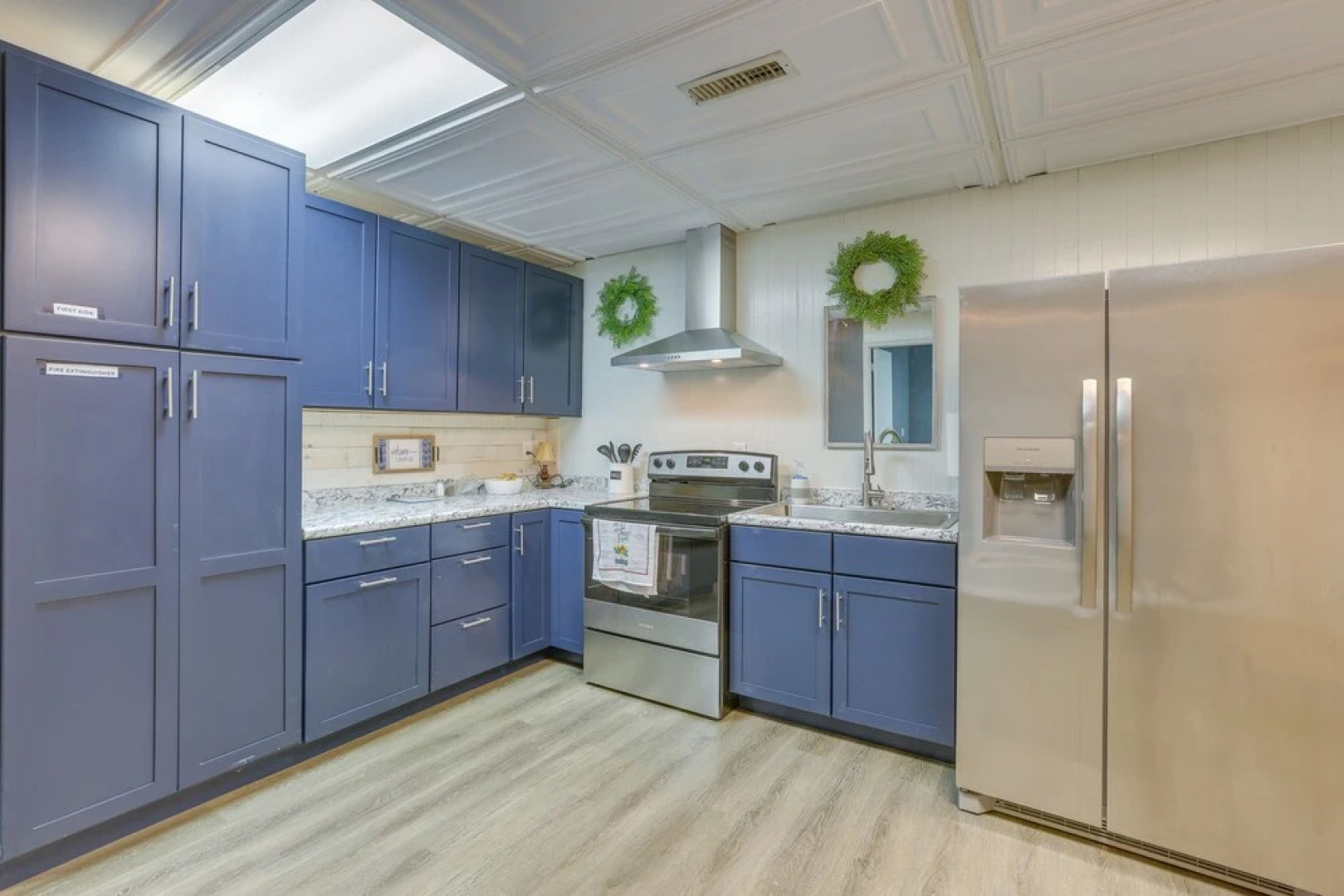 Downtown Lineville Vacation Rental ~ 10 Mi to Lake