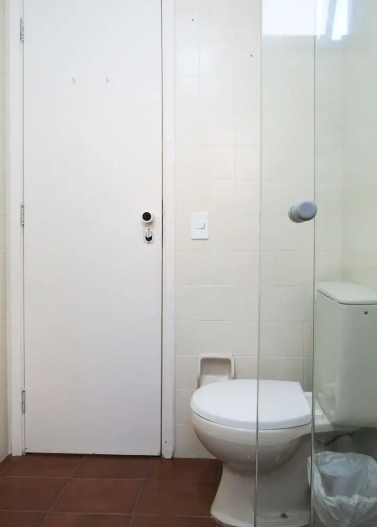 Timo Apto a 200m - Praia das Pitangueiras Guaruj