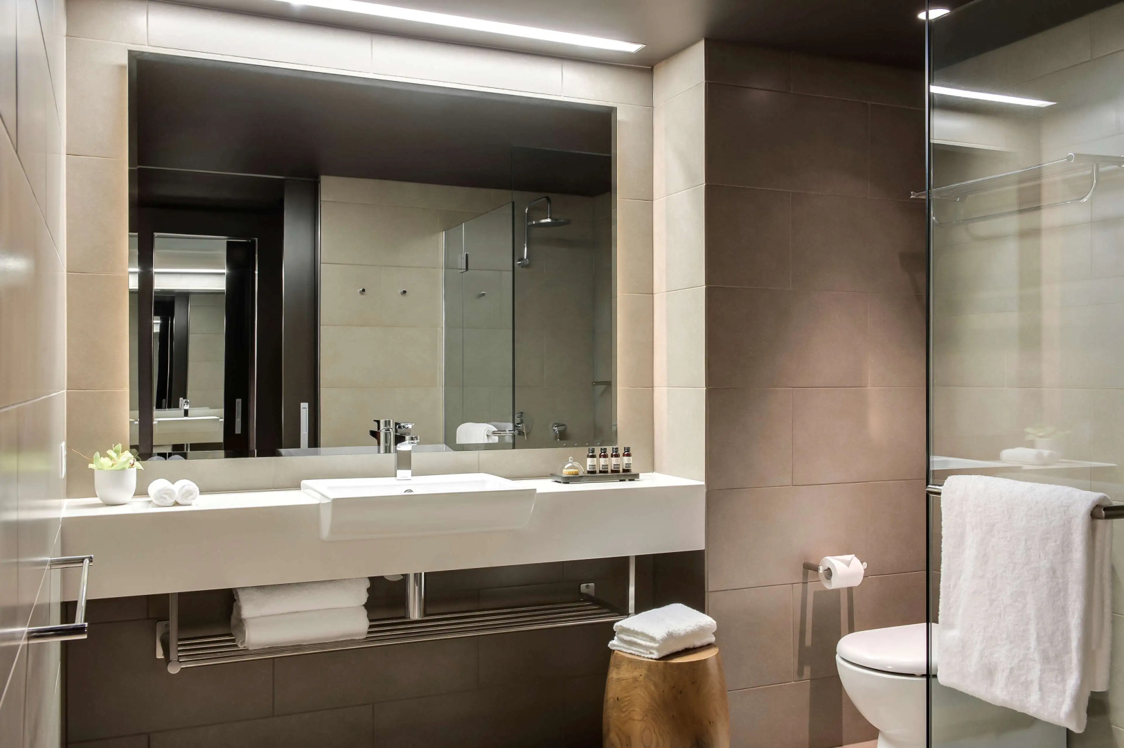 PARKROYAL Darling Harbour, Sydney